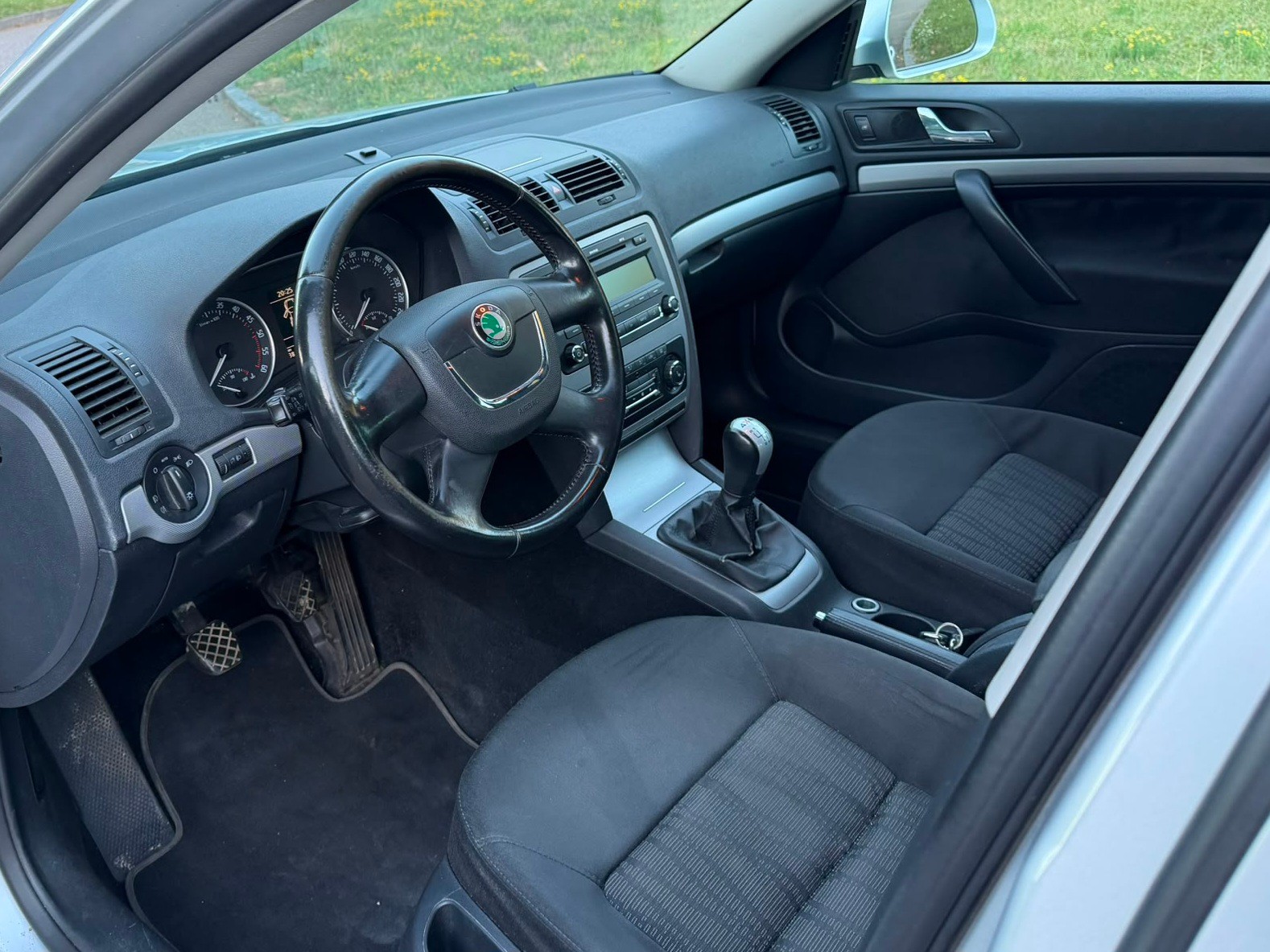 SKODA Octavia Combi 1.9 TDI 4x4-image-7