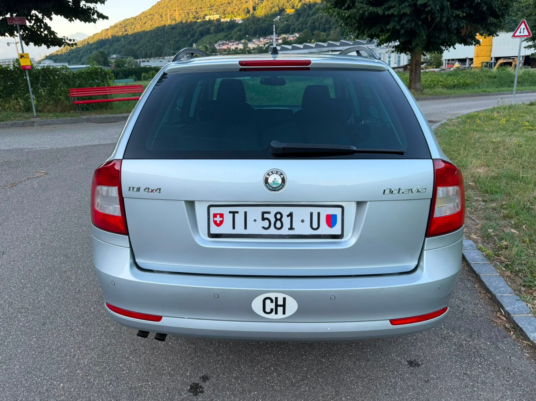 SKODA Octavia Combi 1.9 TDI 4x4-image-5