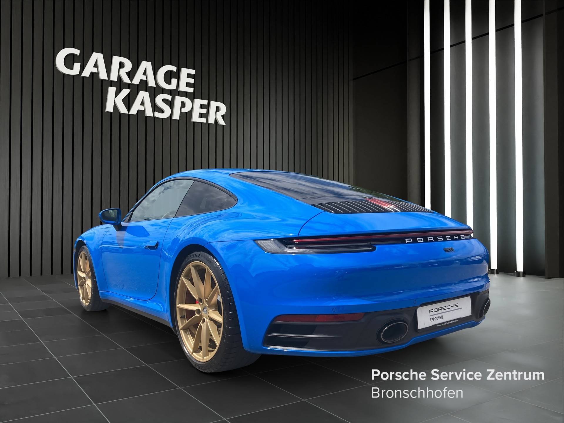 PORSCHE 911 Carrera S-image-2