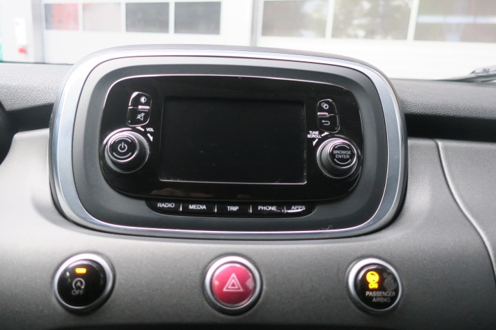 FIAT 500X 2.0 MJ Cross 4x4 Automatic-image-10