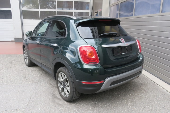 FIAT 500X 2.0 MJ Cross 4x4 Automatic-image-4
