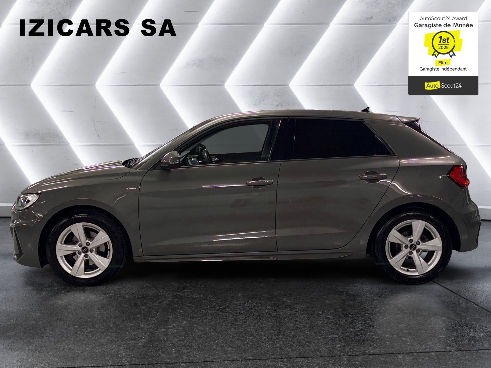 AUDI A1 Sportback 30 TFSI S Line Attraction S-tronic-image-4