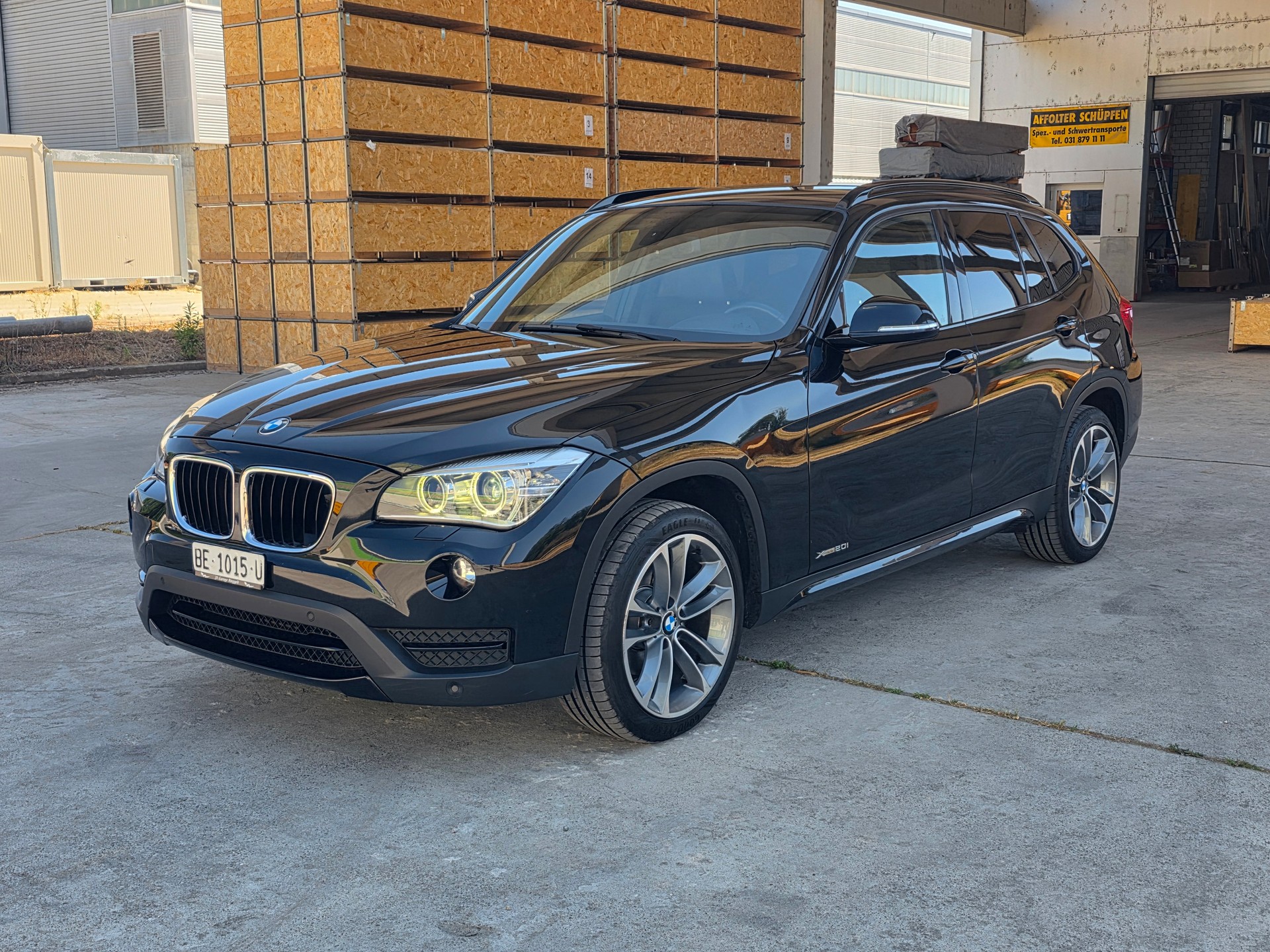 BMW X1 xDrive 20i Sport Line Steptronic-image-4