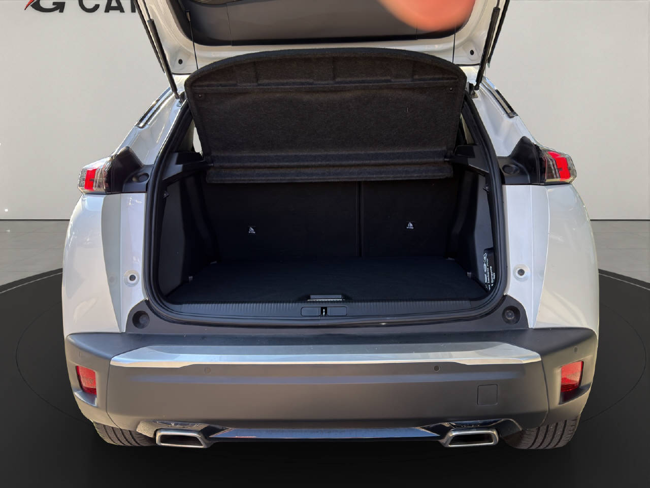 PEUGEOT 2008 1.2 PureTech 130 Allure Pack-image-14