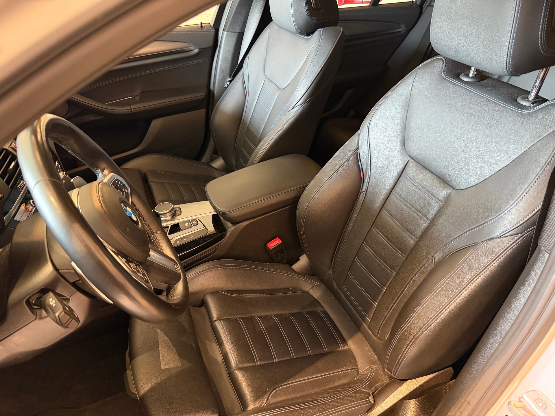 BMW X4 M40i Steptronic-image-12