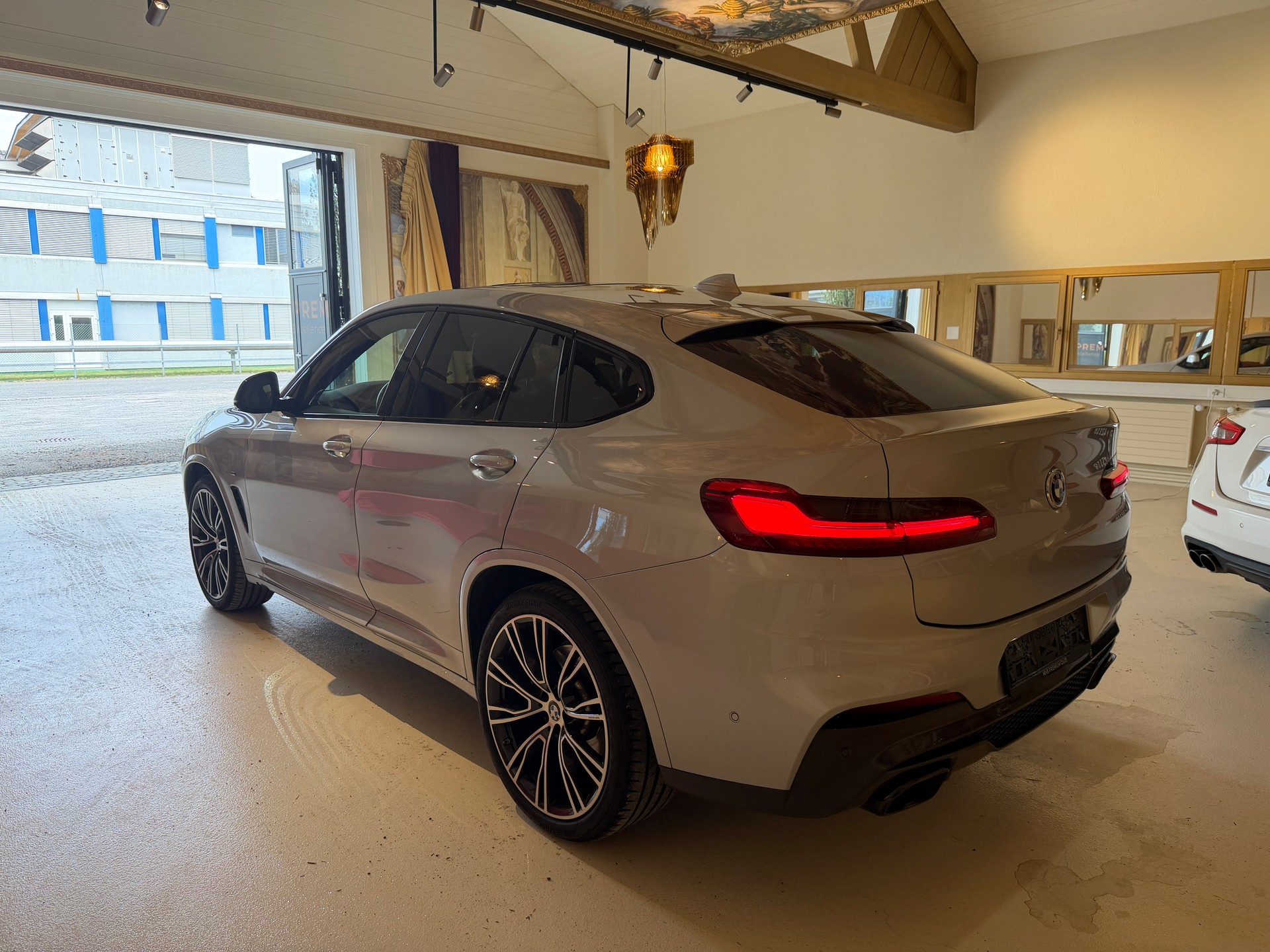 BMW X4 M40i Steptronic-image-7