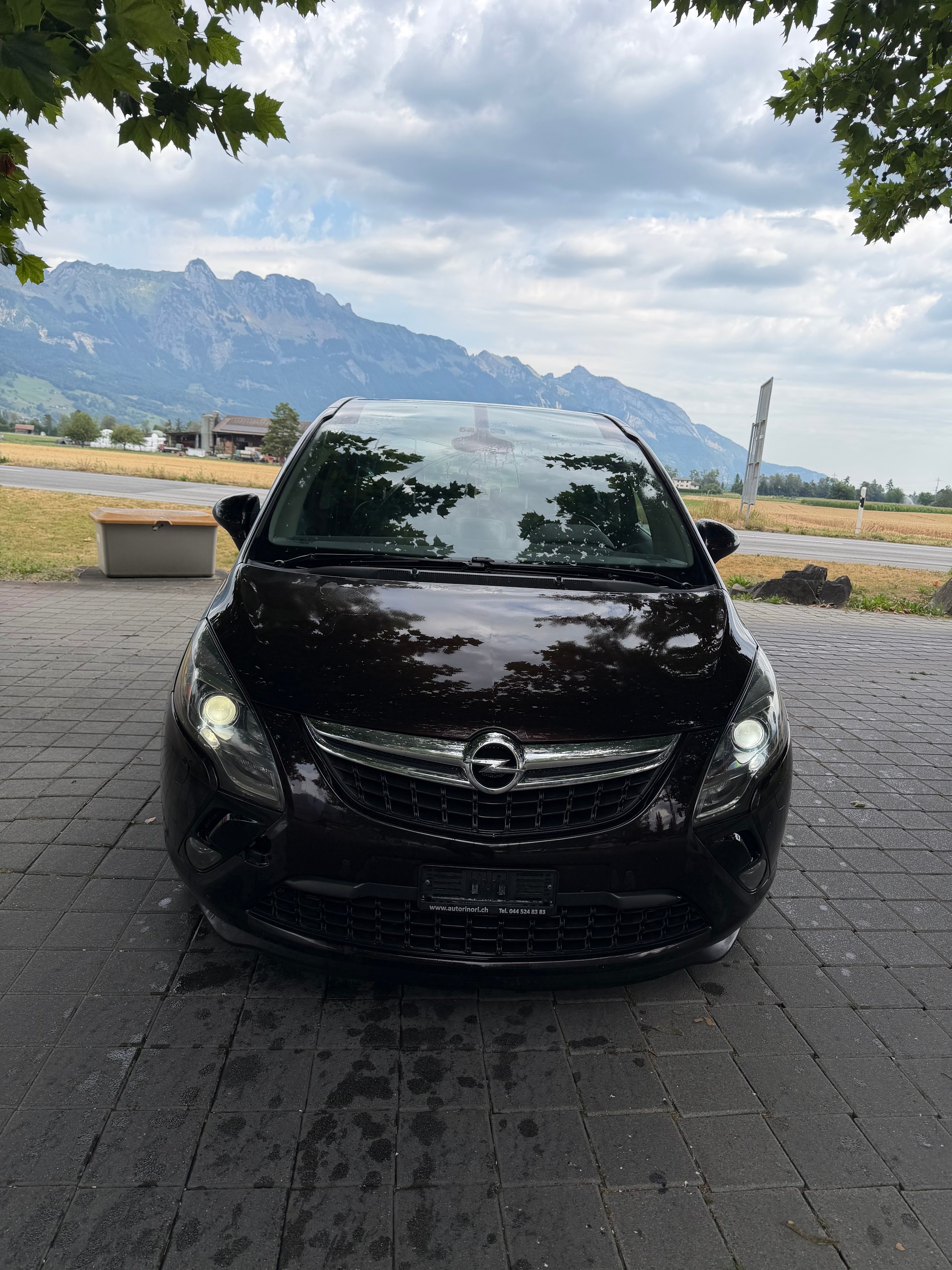 OPEL Zafira Tourer 2.0 CDTi Cosmo Automatic-image-2