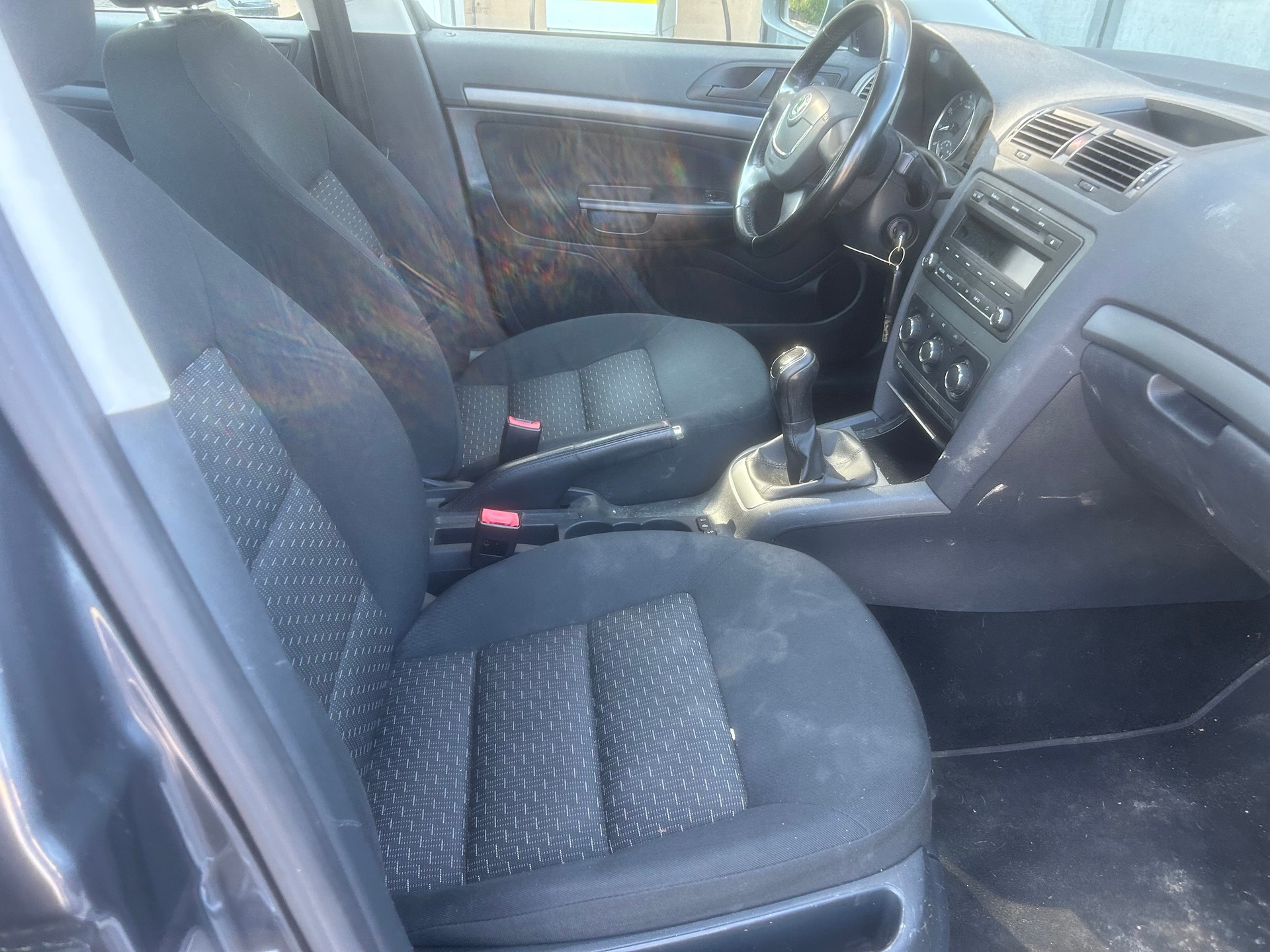 SKODA Octavia Combi 1.4 TSI Ambition-image-7