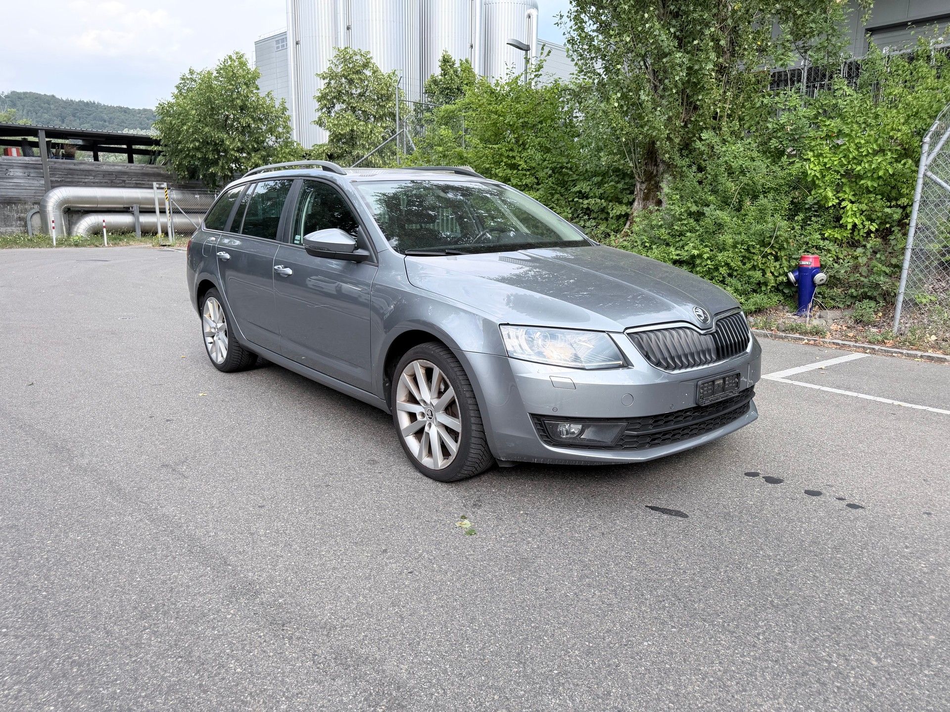 SKODA Octavia Combi 1.8 TSI Ambition 4x4 DSG-image-5