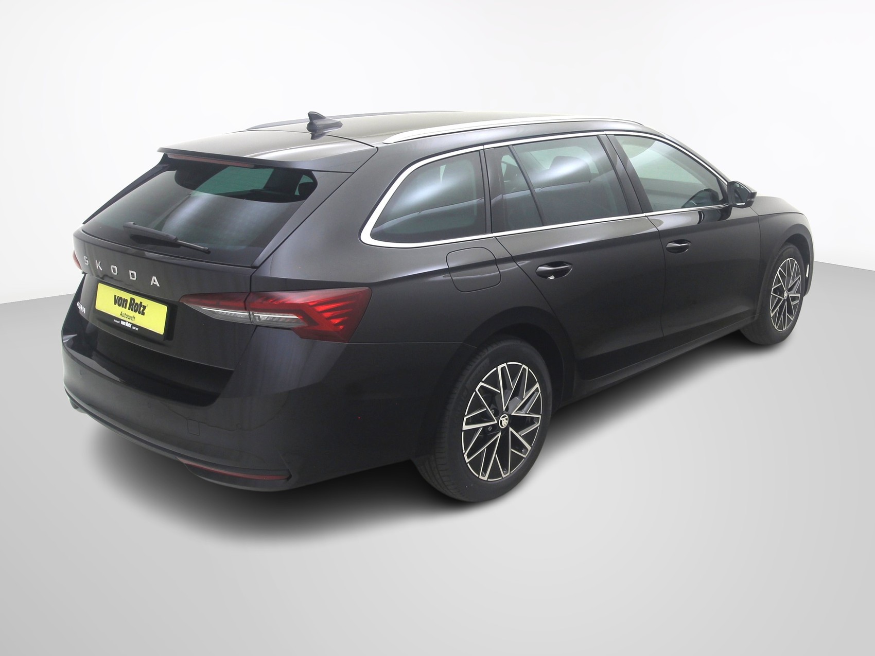 SKODA Octavia 1.5 TSI mHEV Selection-Lounge DSG-image-5