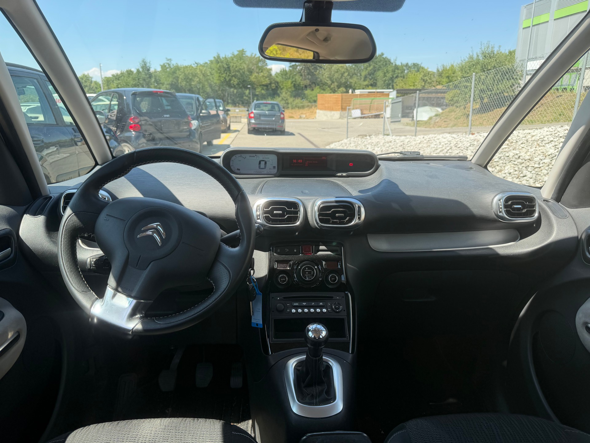 CITROEN C3 Picasso 1.6 BlueHDi Black Top-image-4