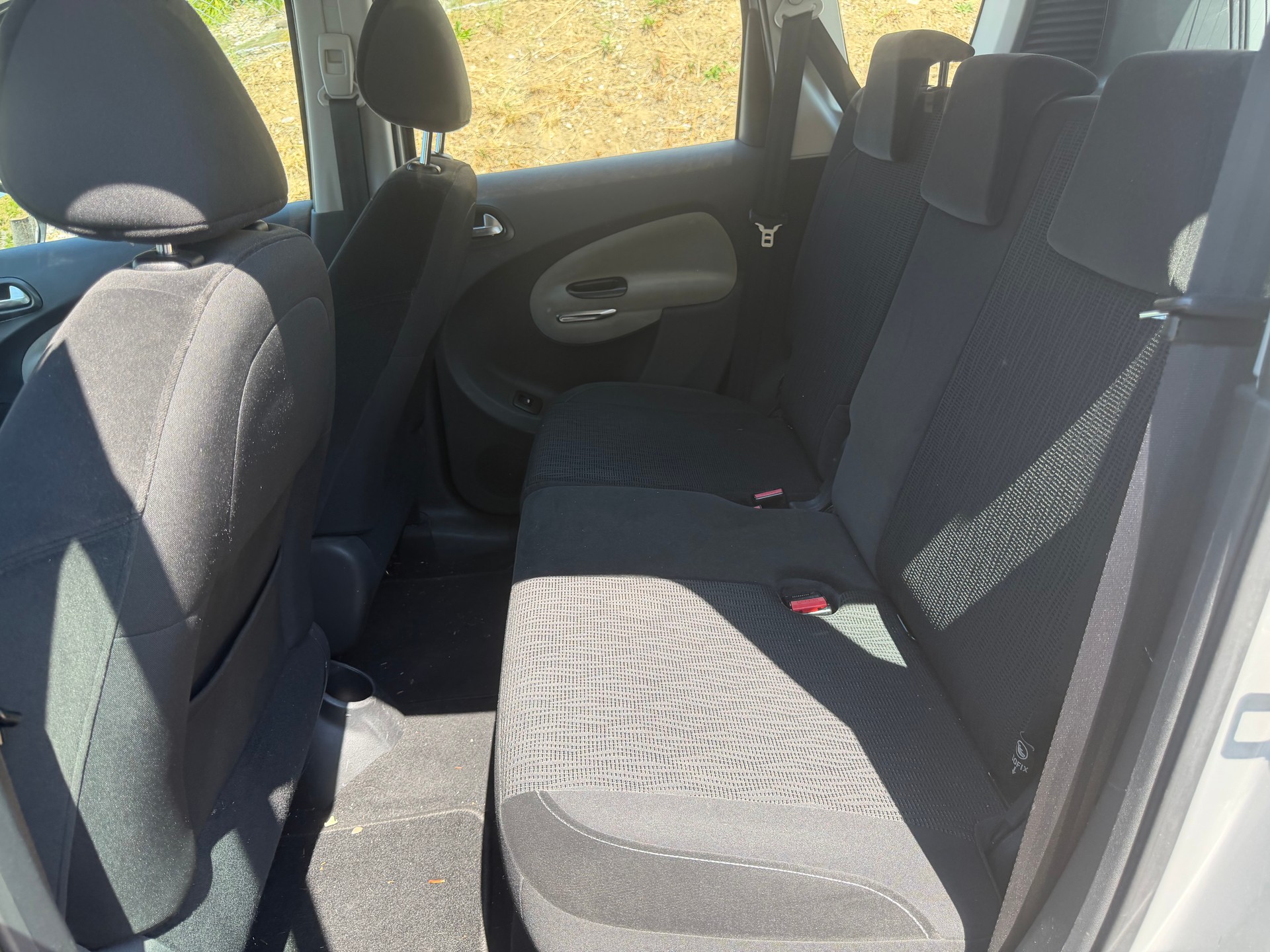 CITROEN C3 Picasso 1.6 BlueHDi Black Top-image-6