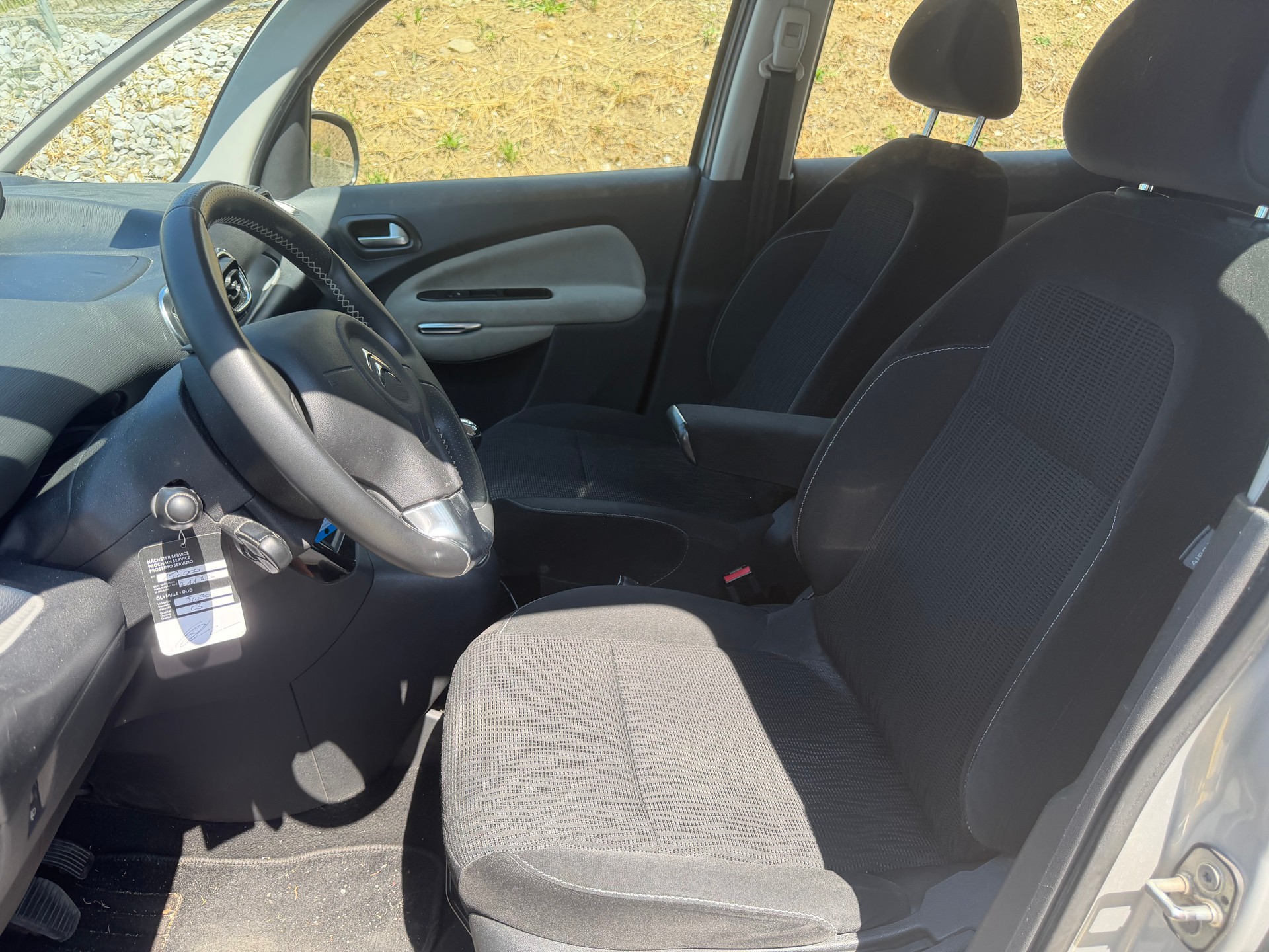 CITROEN C3 Picasso 1.6 BlueHDi Black Top-image-5