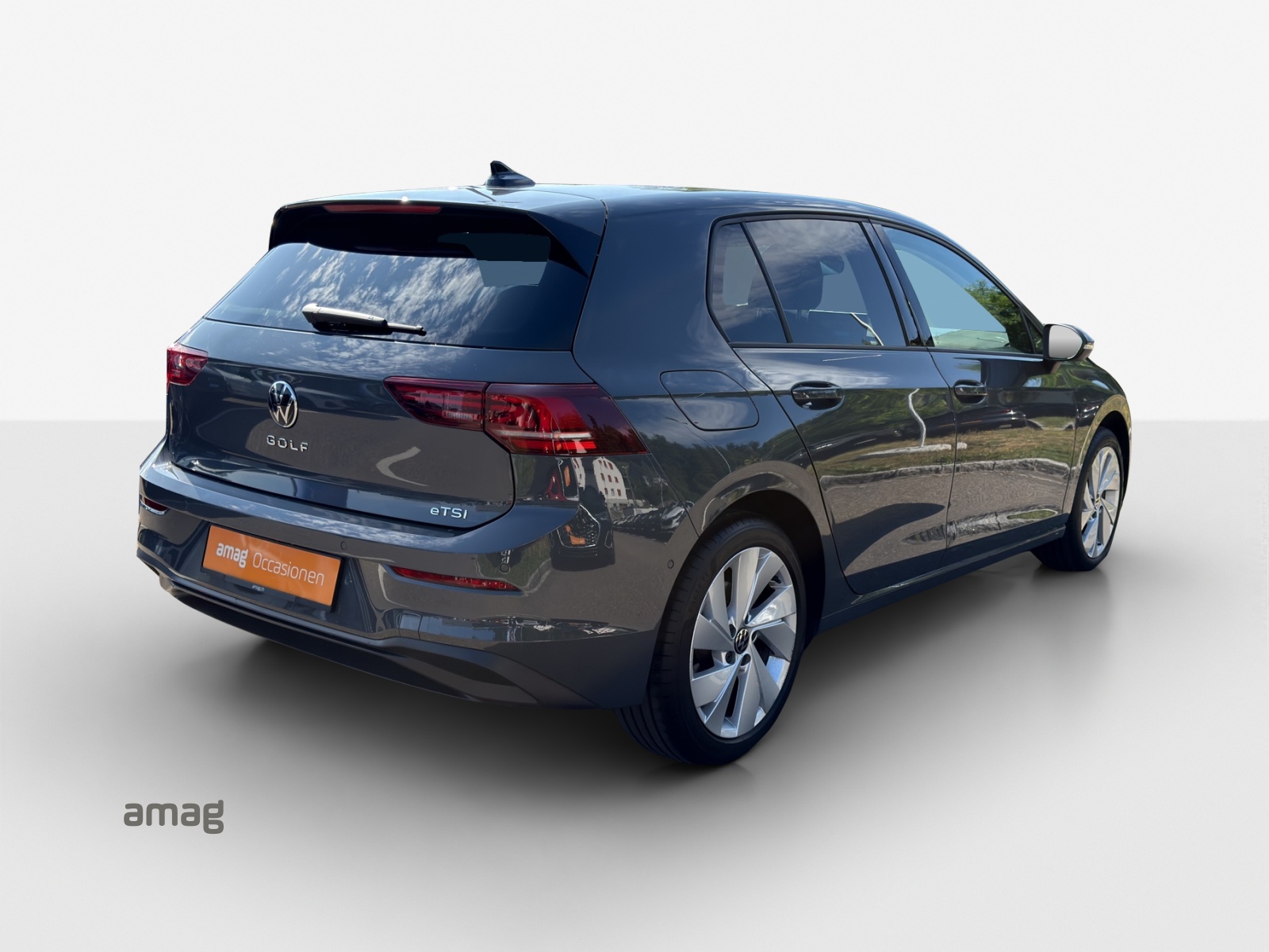 VW Golf 1.5 e TSI mHEV Life DSG-image-4