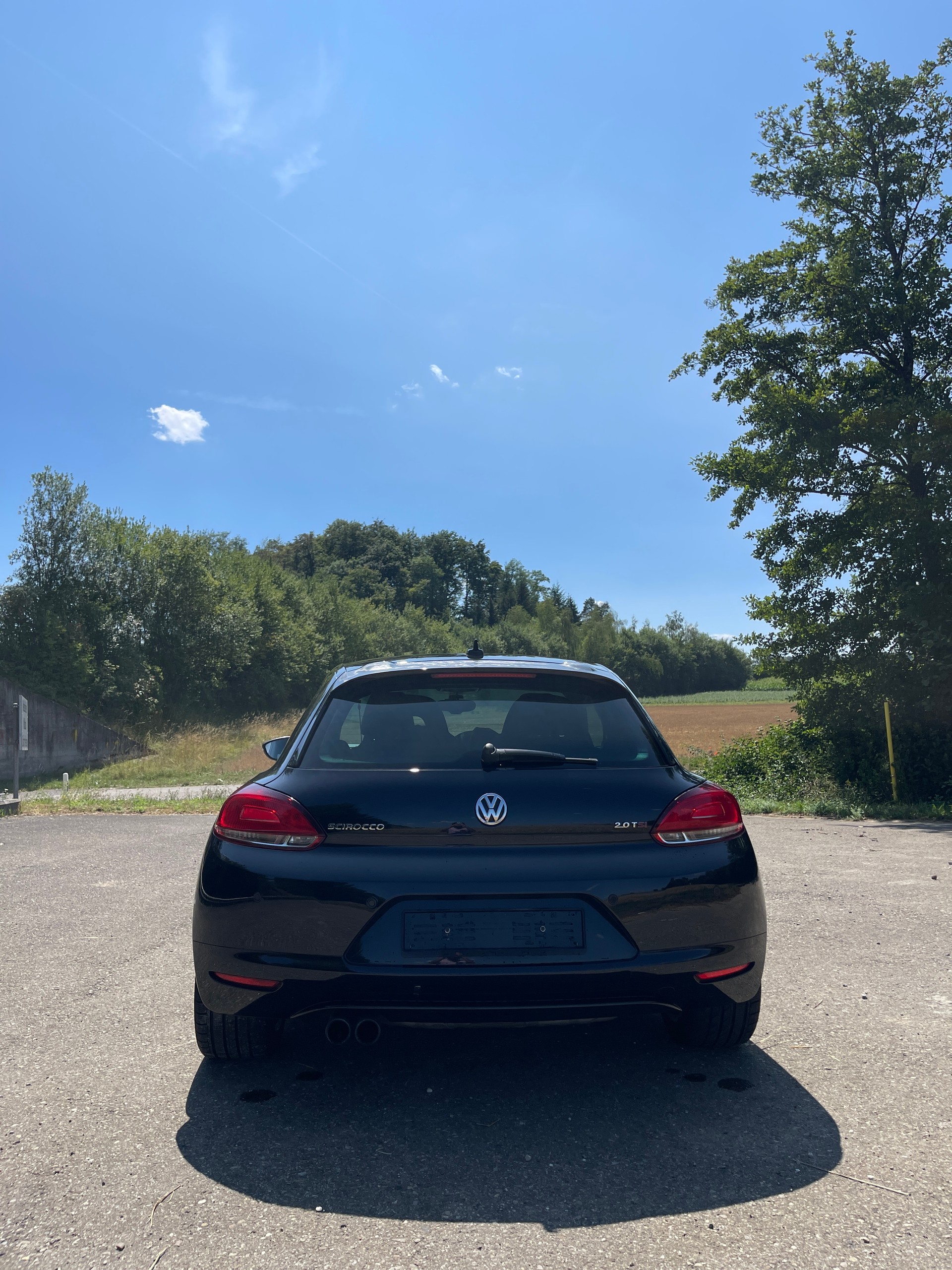 VW Scirocco 2.0 TSI DSG-image-4