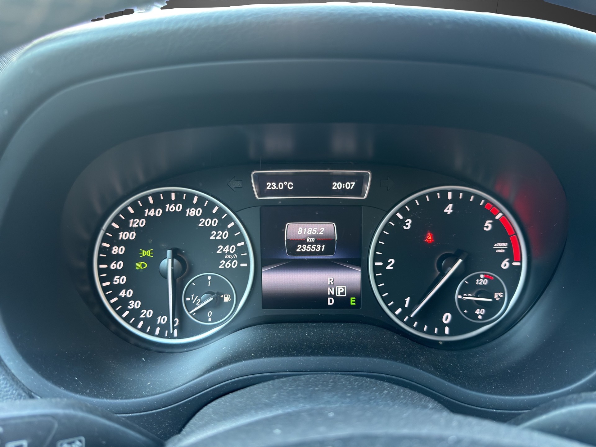 MERCEDES-BENZ B 200 CDI 7G-DCT-image-14