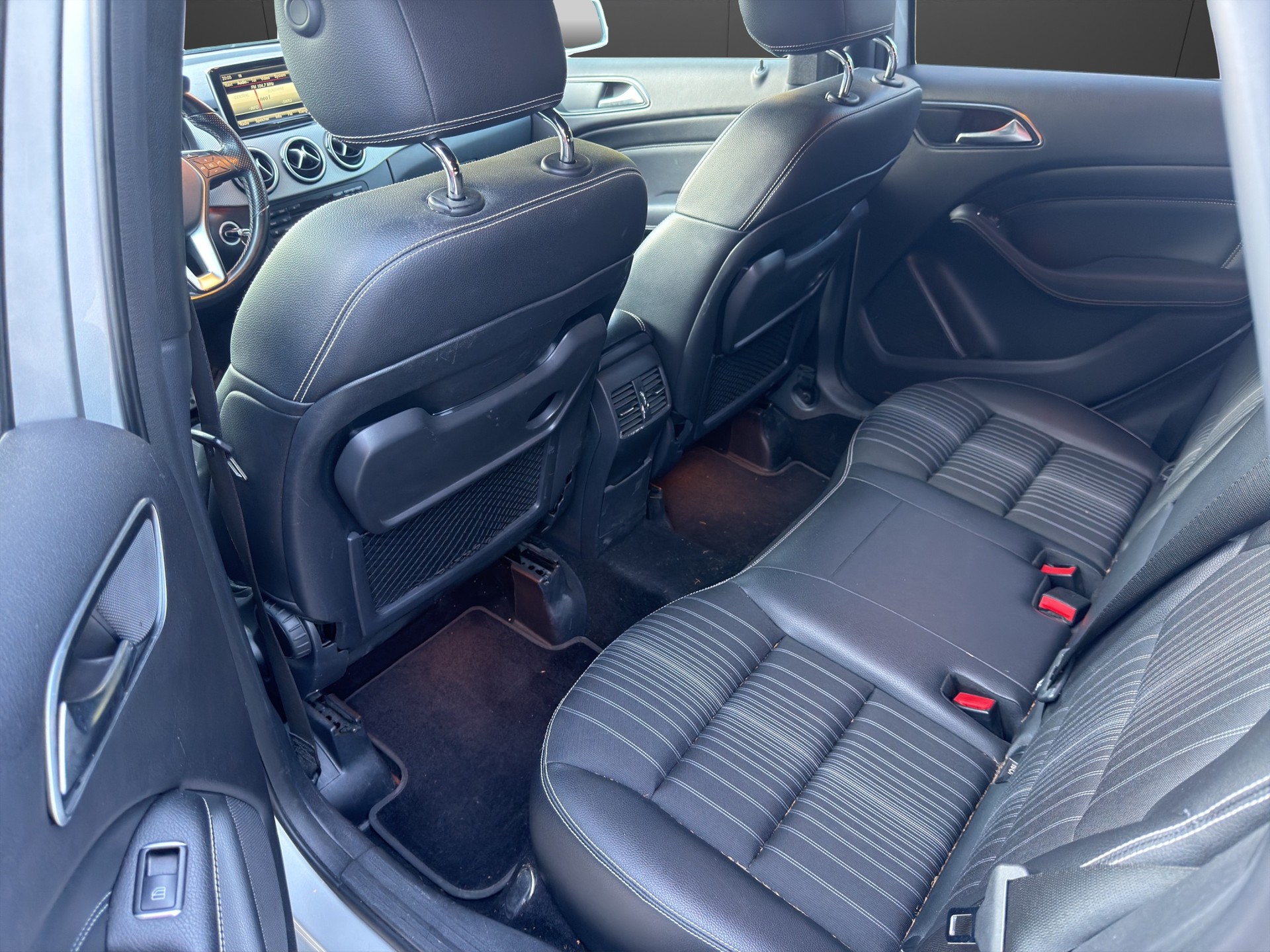 MERCEDES-BENZ B 200 CDI 7G-DCT-image-9
