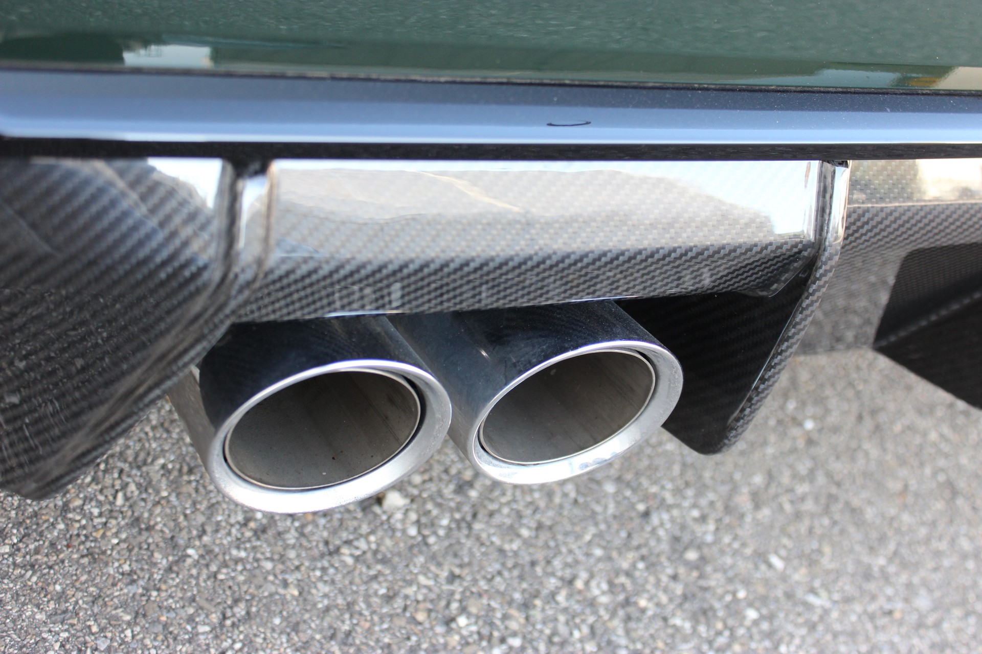 BMW M3 Touring xDrive Competition M CARBON EXTERIEURPAKET Individual *BREWSER GREEN*-image-9