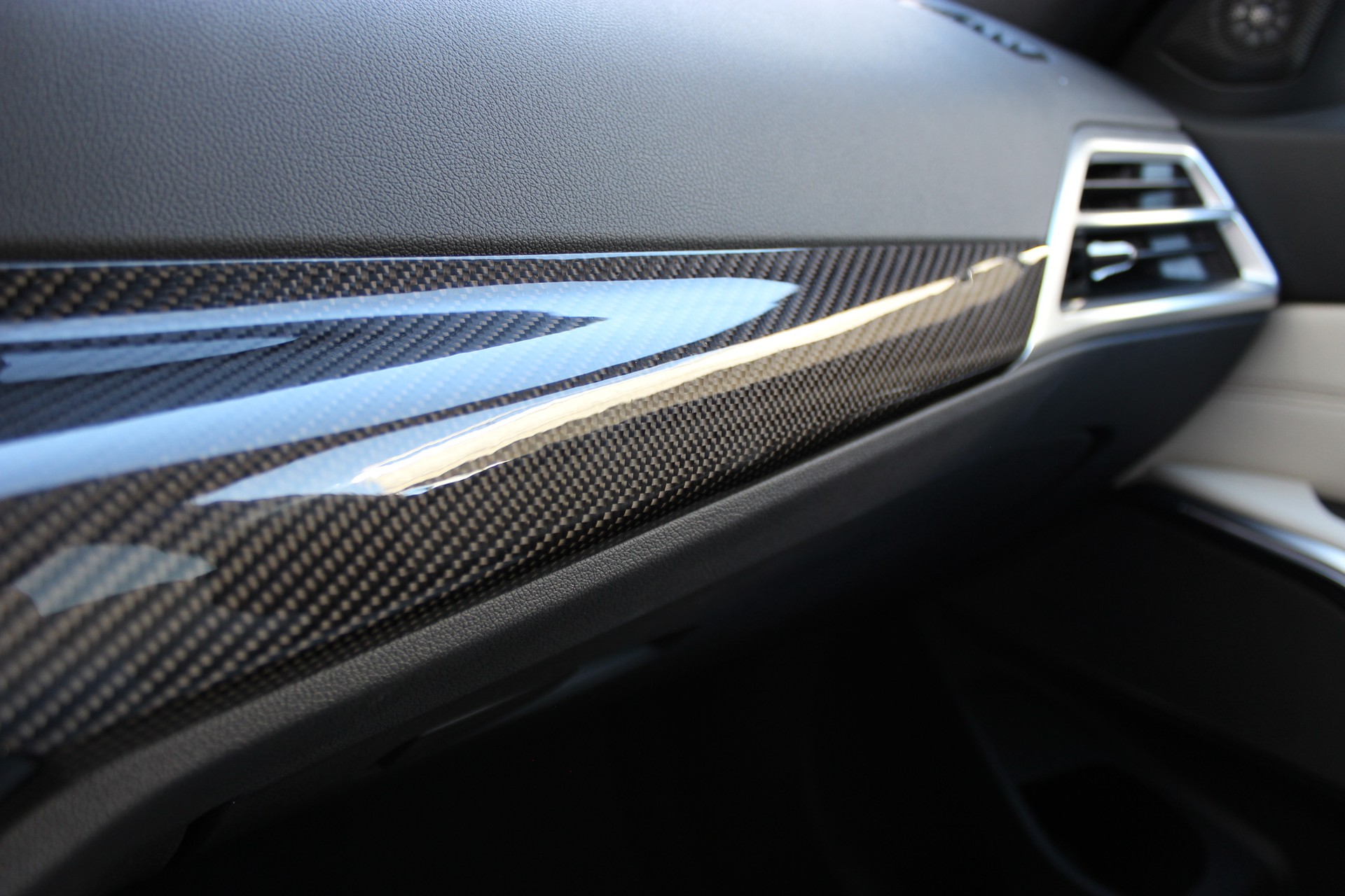 BMW M3 Touring xDrive Competition M CARBON EXTERIEURPAKET Individual *BREWSER GREEN*-image-17