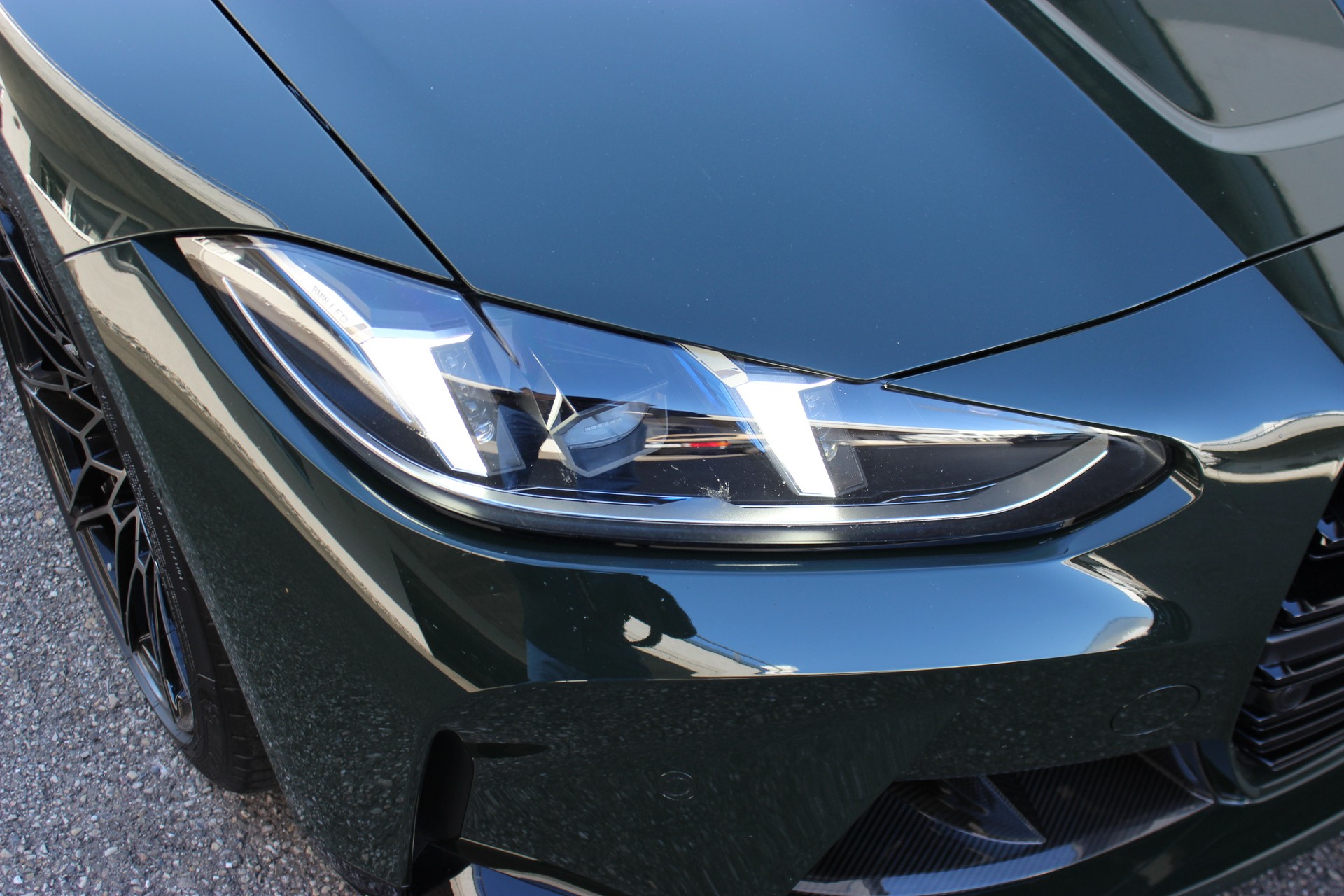 BMW M3 Touring xDrive Competition M CARBON EXTERIEURPAKET Individual *BREWSER GREEN*-image-7