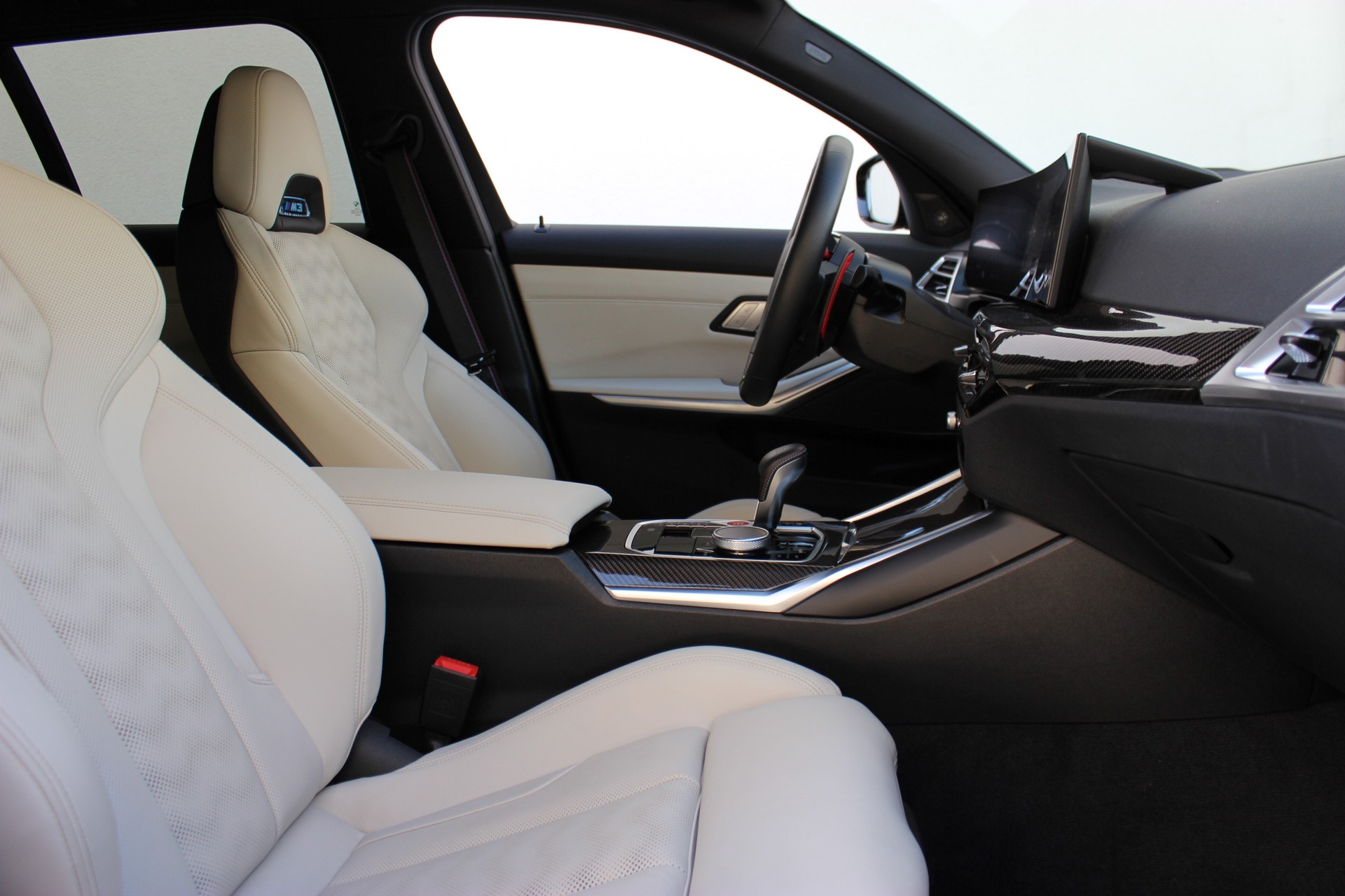 BMW M3 Touring xDrive Competition M CARBON EXTERIEURPAKET Individual *BREWSER GREEN*-image-3