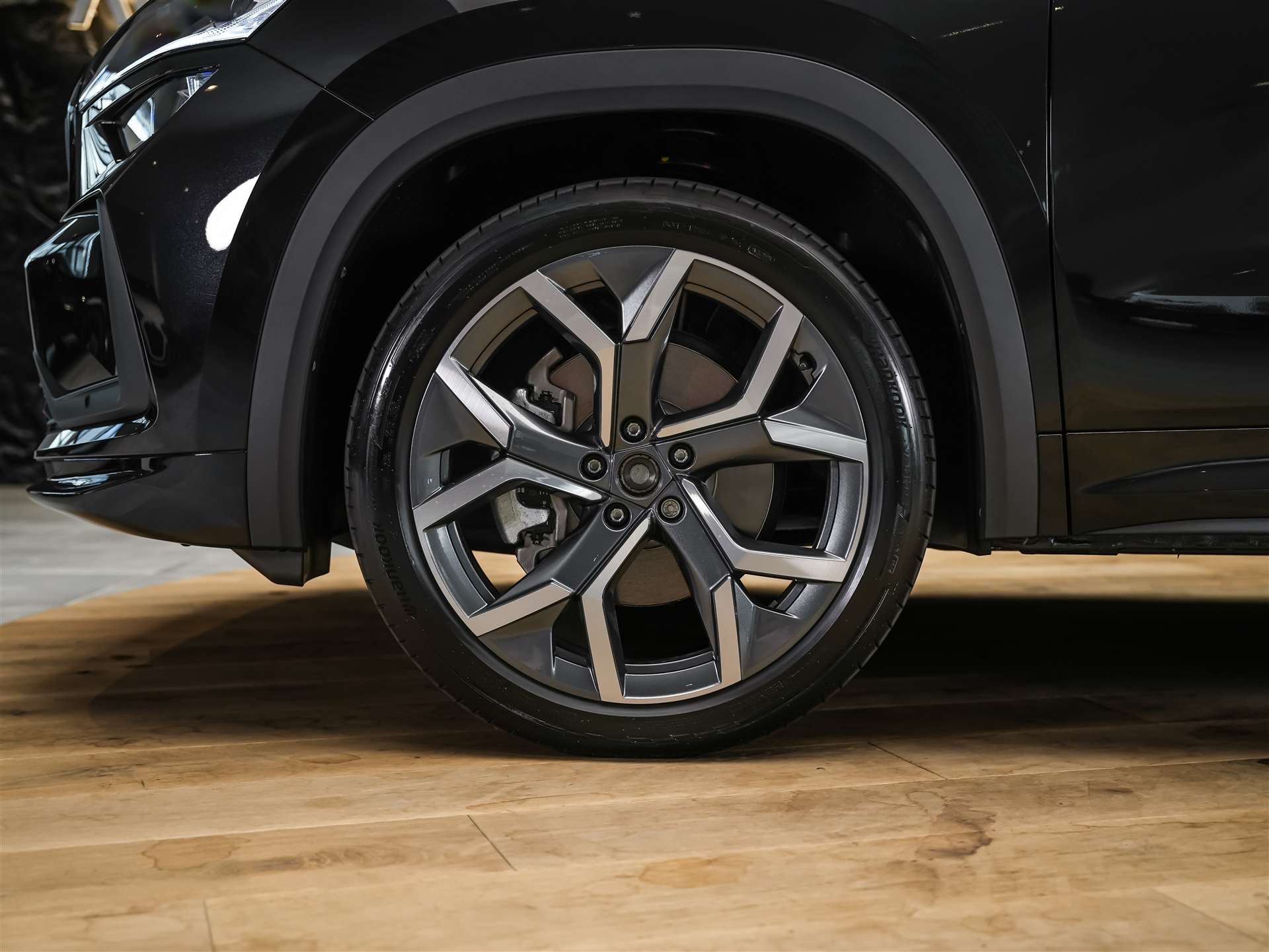 SKODA Kodiaq 2.0 TDI Sportline 4x4 *Panorama*7 Plätzer* Matrix LED*CANTON Soundsystem*-image-19