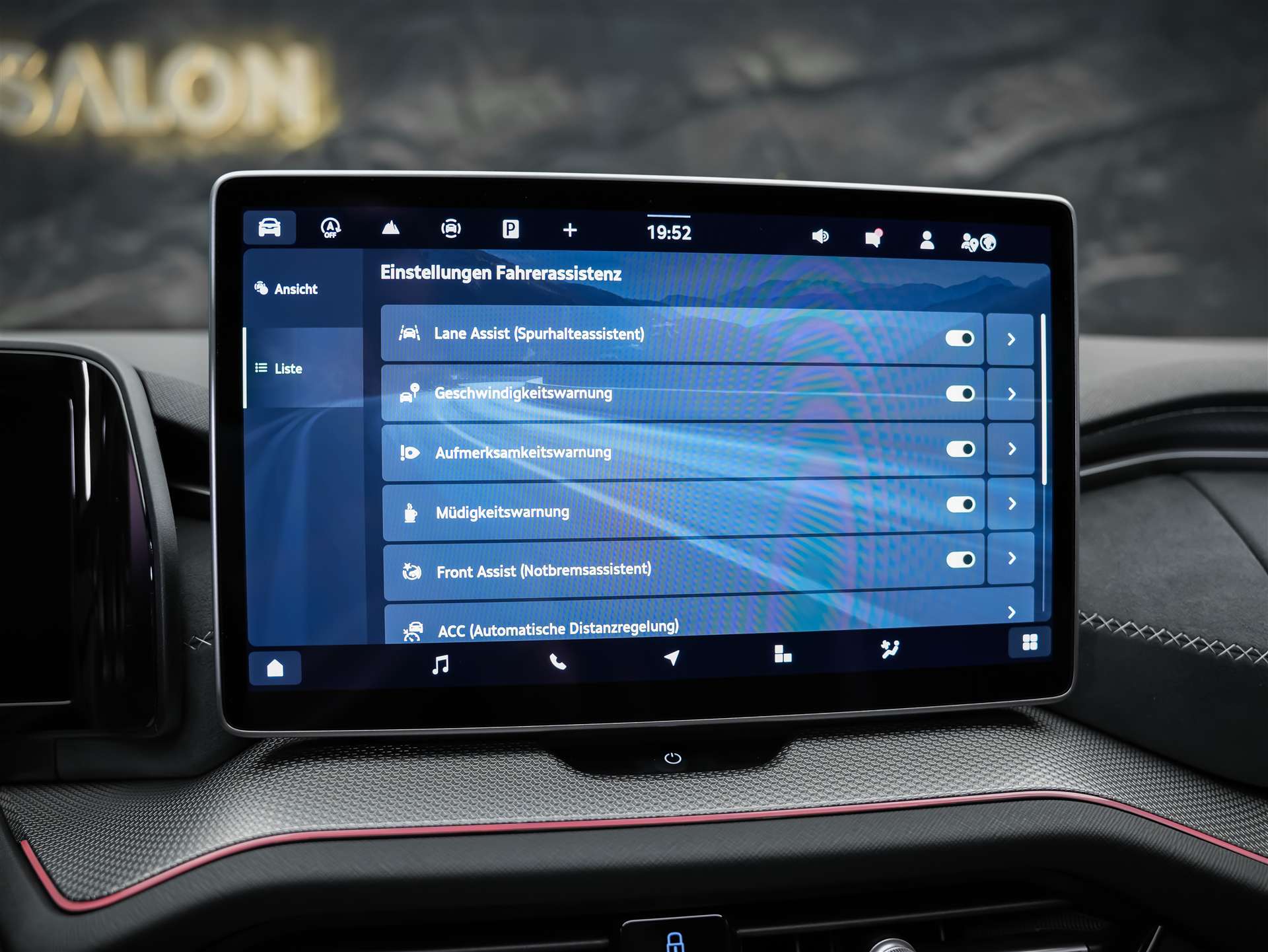 SKODA Kodiaq 2.0 TDI Sportline 4x4 *Panorama*7 Plätzer* Matrix LED*CANTON Soundsystem*-image-40