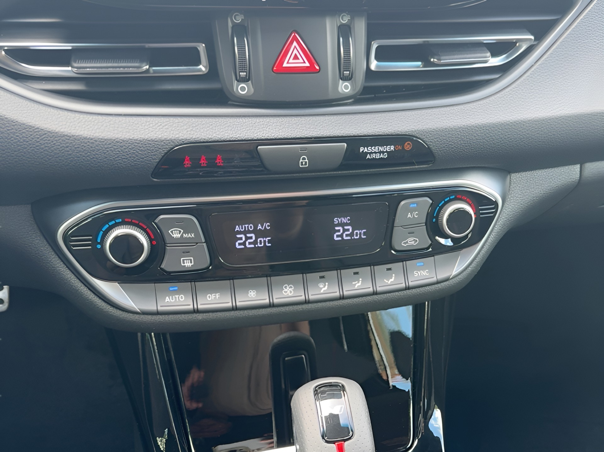 HYUNDAI i30 Wagon 1.6 T-GDi N-Line DCT-image-13
