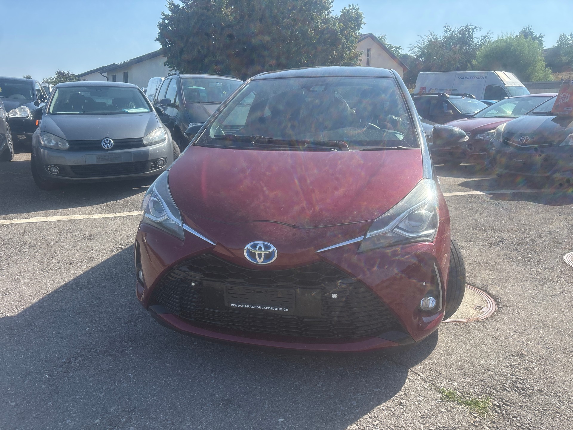 TOYOTA Yaris 1.5 VVT-i Hybrid Premium e-CVT-image-0