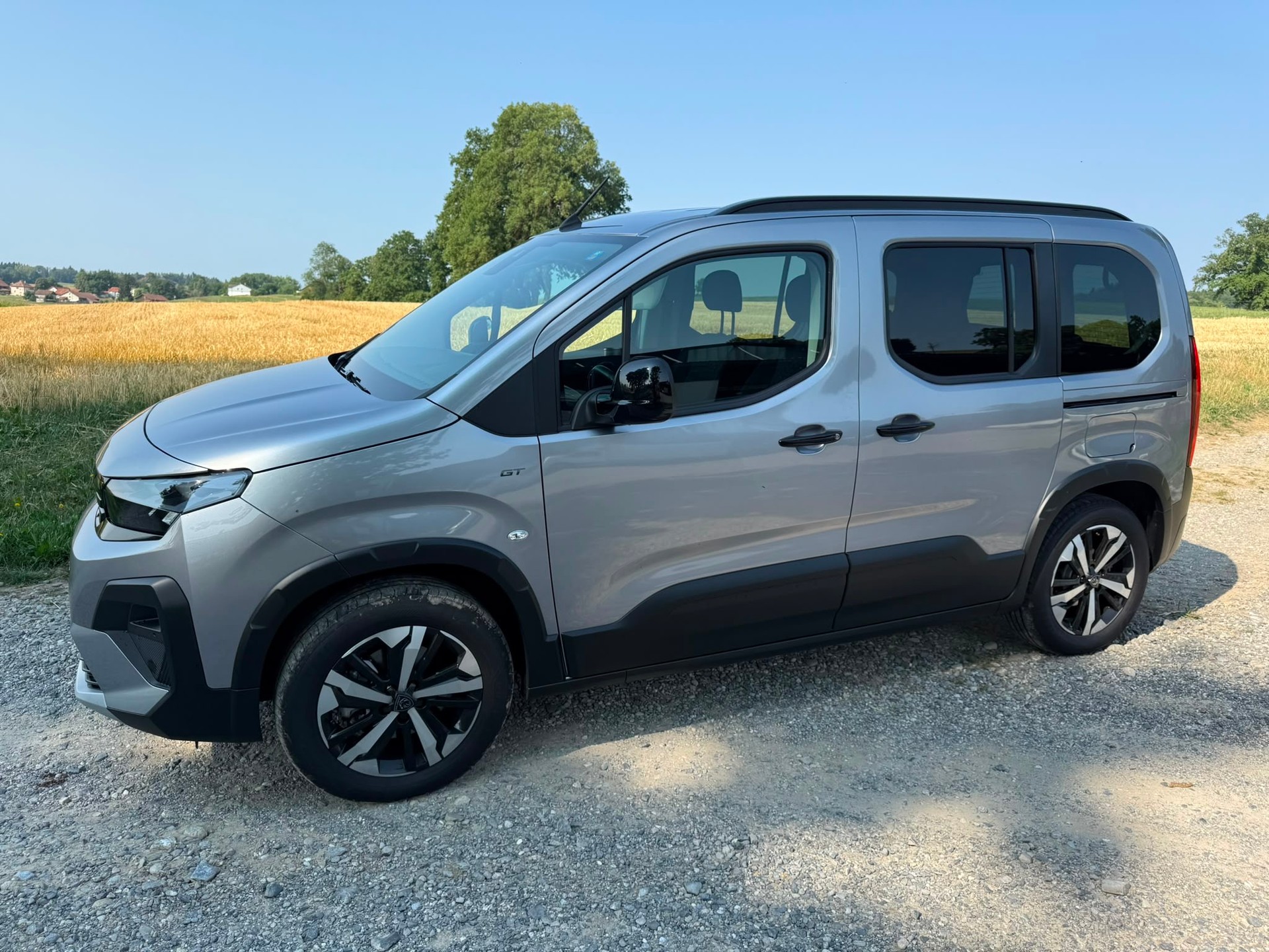 PEUGEOT RIFTER-image-0