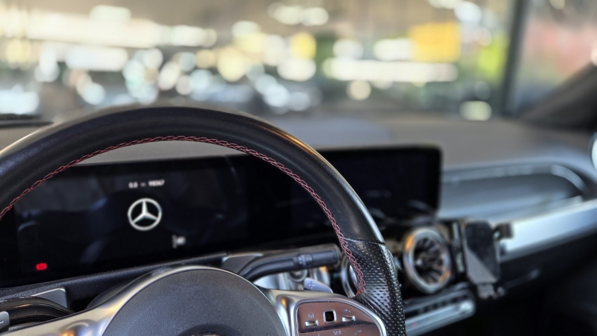 MERCEDES-BENZ GLB 200 d AMG Line 4matic-image-17