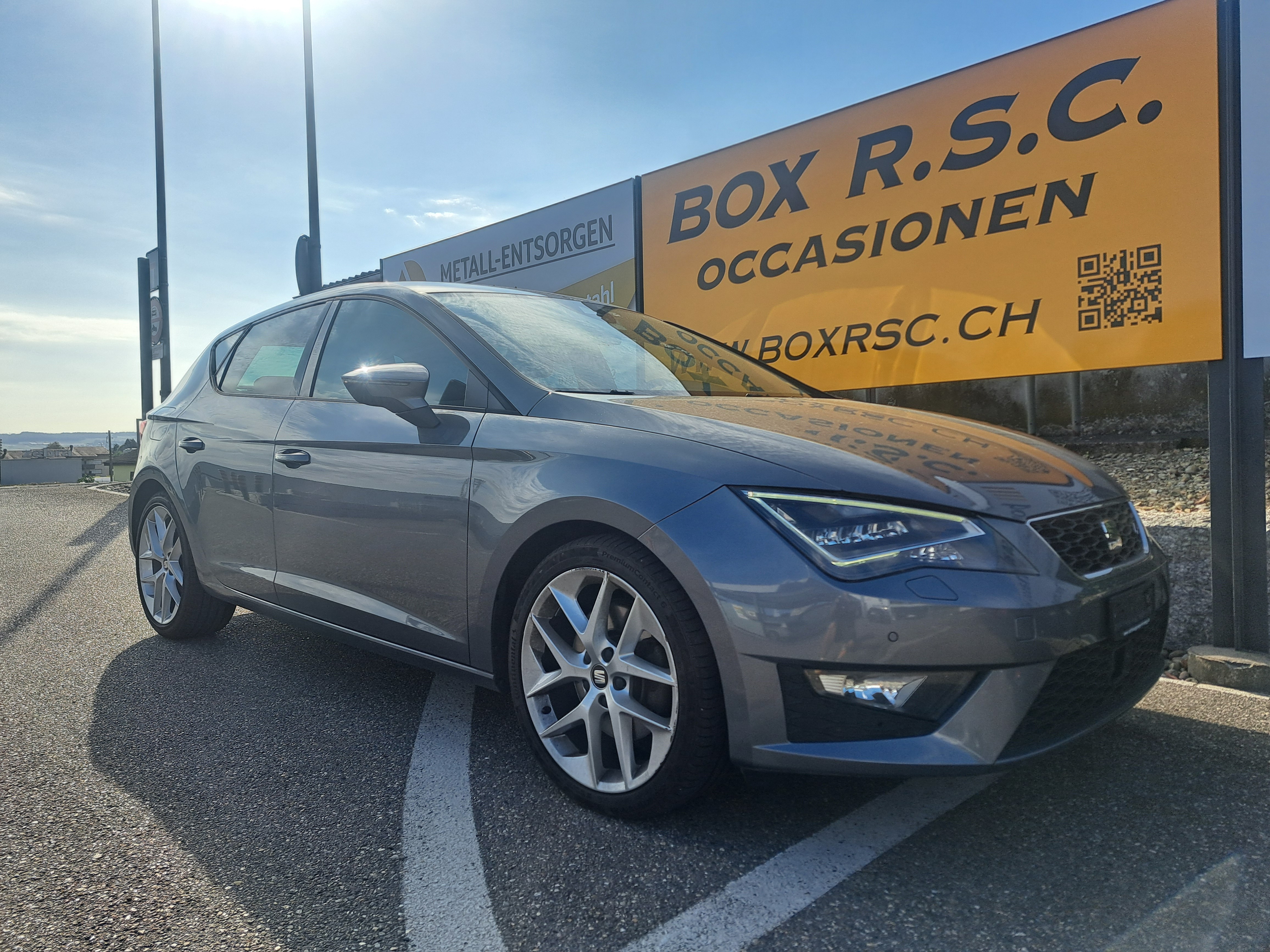Car photo