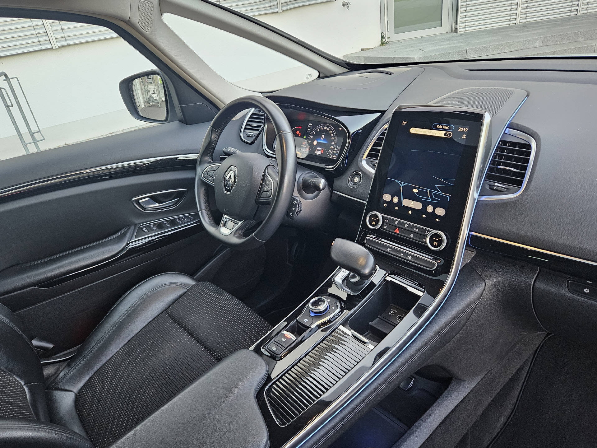 RENAULT Espace 2.0 Blue dCi Intens EDC* Frisch ab MFK * Servicegepflegt * Rückfahrkamera * ACC *-image-10