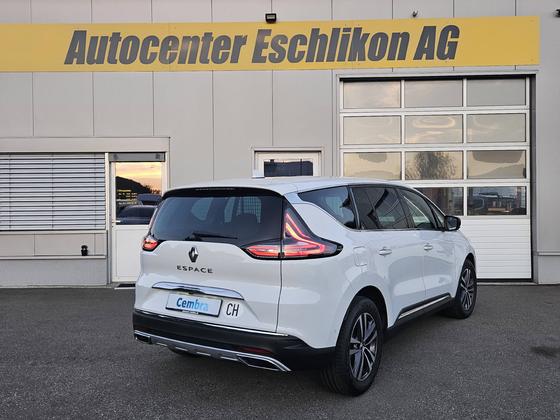 RENAULT Espace 2.0 Blue dCi Intens EDC* Frisch ab MFK * Servicegepflegt * Rückfahrkamera * ACC *-image-5