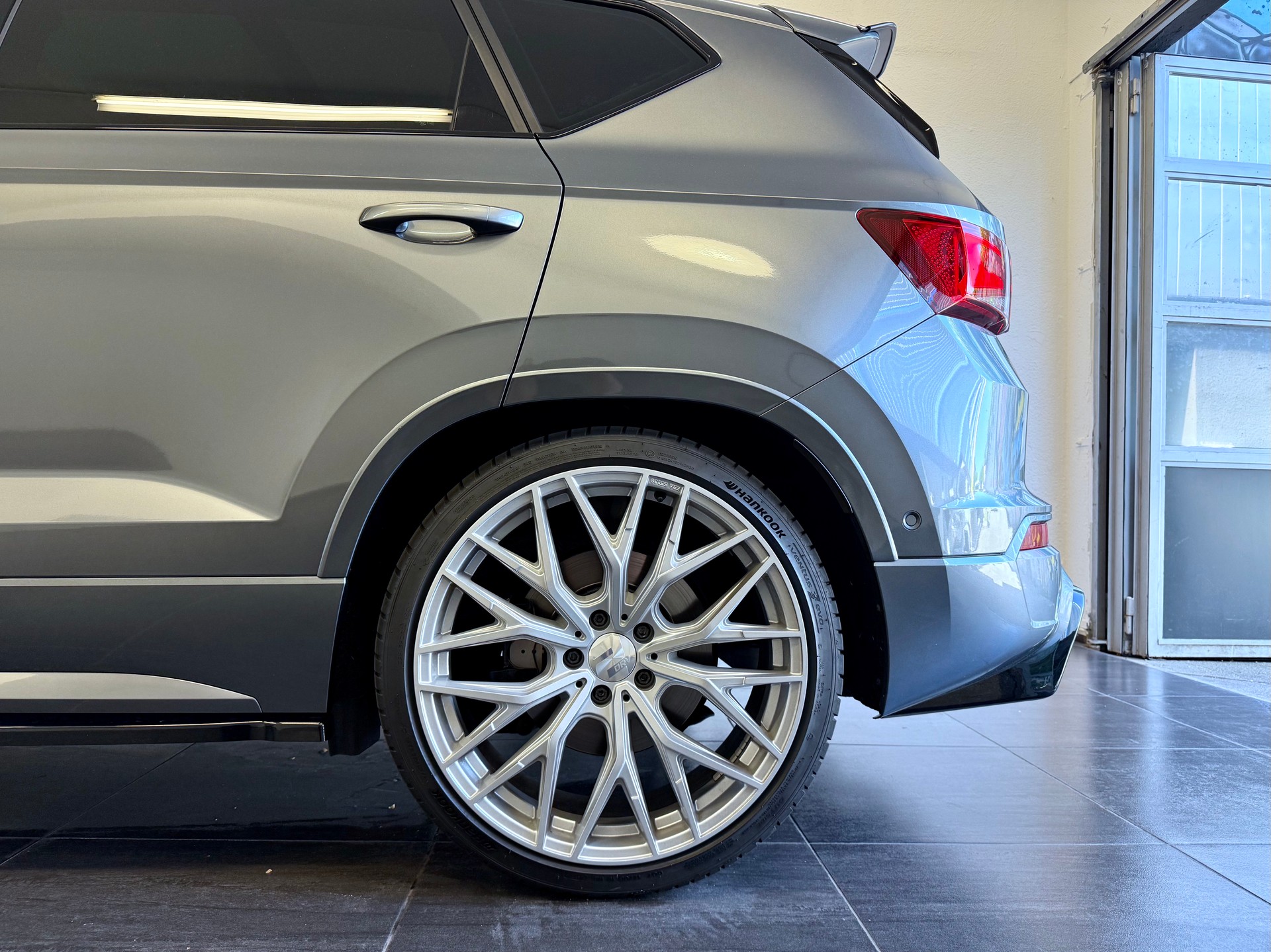 CUPRA Ateca 2.0TSI VZ 4Drive DSG "Anhängerkupplung"-image-6