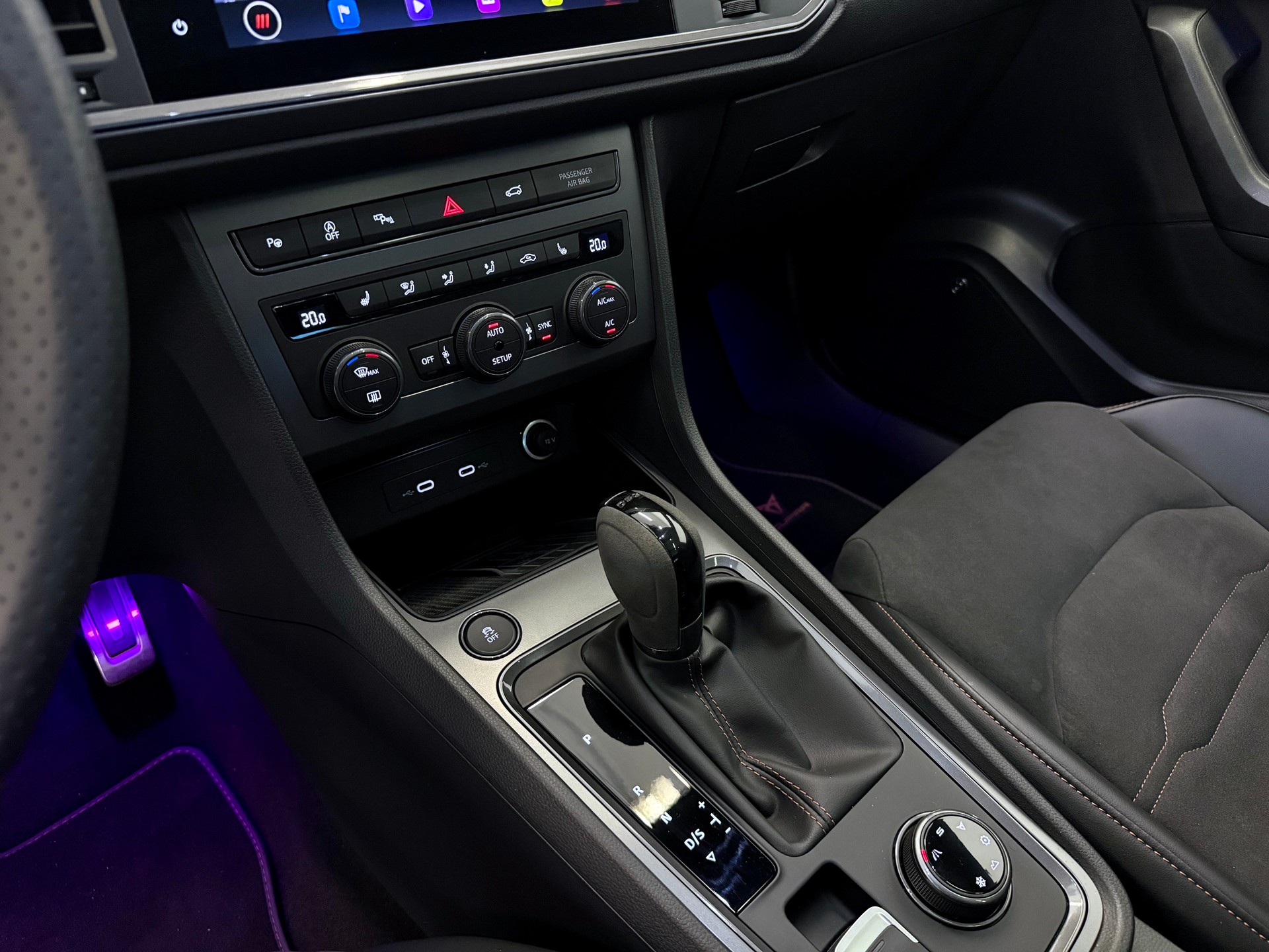 CUPRA Ateca 2.0TSI VZ 4Drive DSG "Anhängerkupplung"-image-18