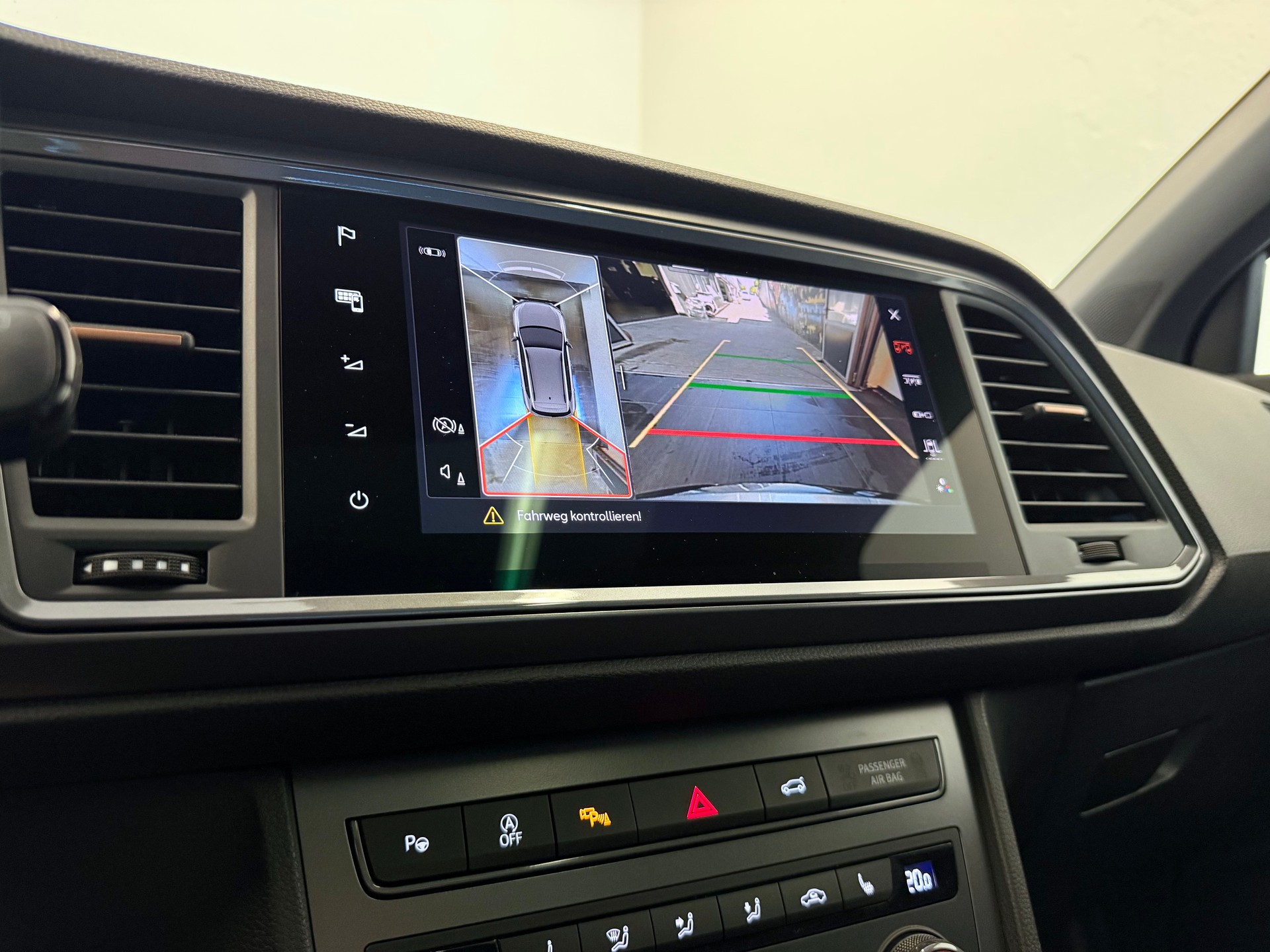 CUPRA Ateca 2.0TSI VZ 4Drive DSG "Anhängerkupplung"-image-19