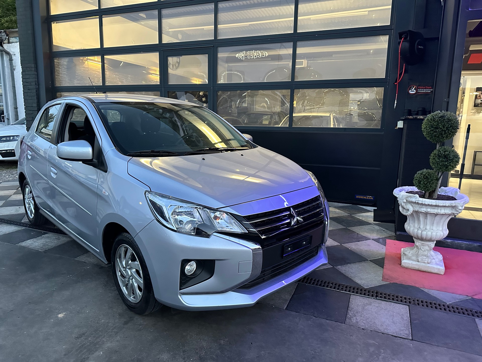 MITSUBISHI Space Star 1.2 CVT Value-image-3