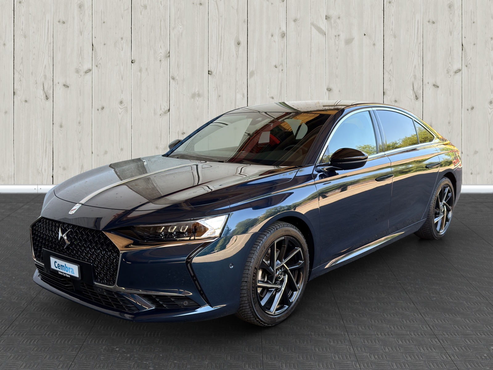 DS AUTOMOBILES DS 9 1.6 E-TENSE 225 Performance Line + e-EAT8-image-2