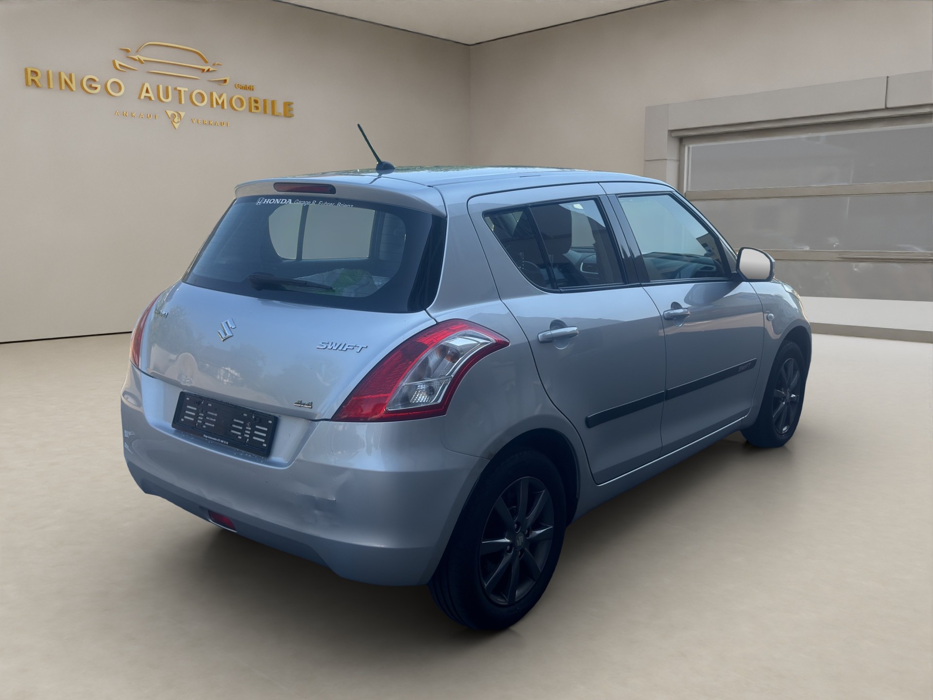SUZUKI Swift 1.2i 16V GL 4x4-image-6