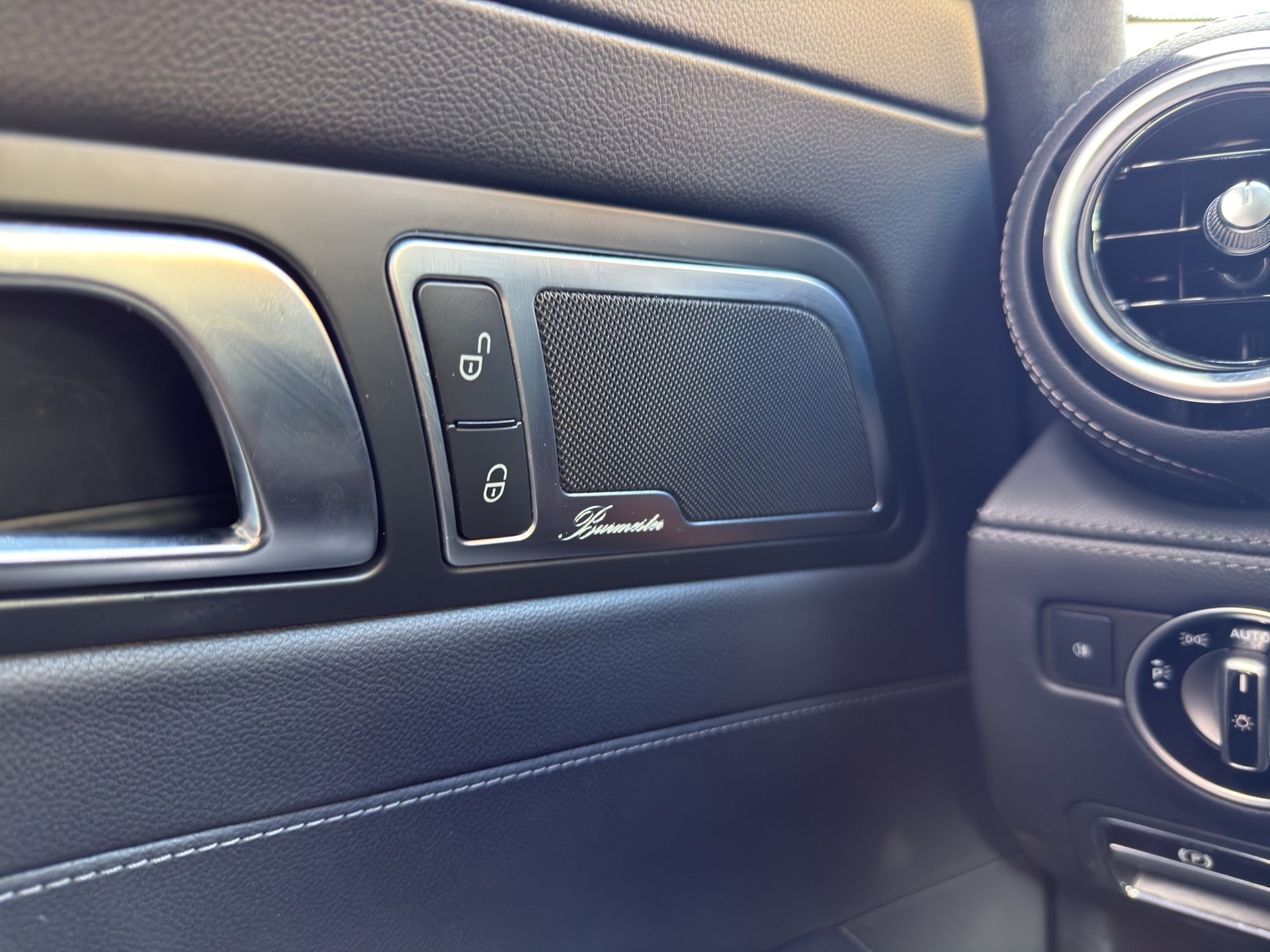 MERCEDES-BENZ AMG GT S Speedshift DCT-image-15