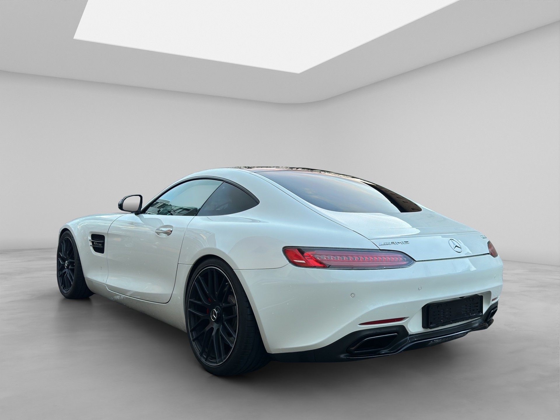 MERCEDES-BENZ AMG GT S Speedshift DCT-image-3