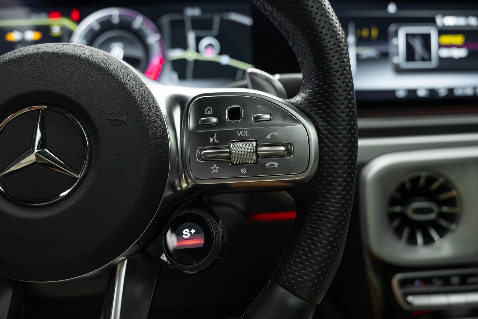 MERCEDES-BENZ G 63 AMG Speedshift Plus G-Tronic-image-22