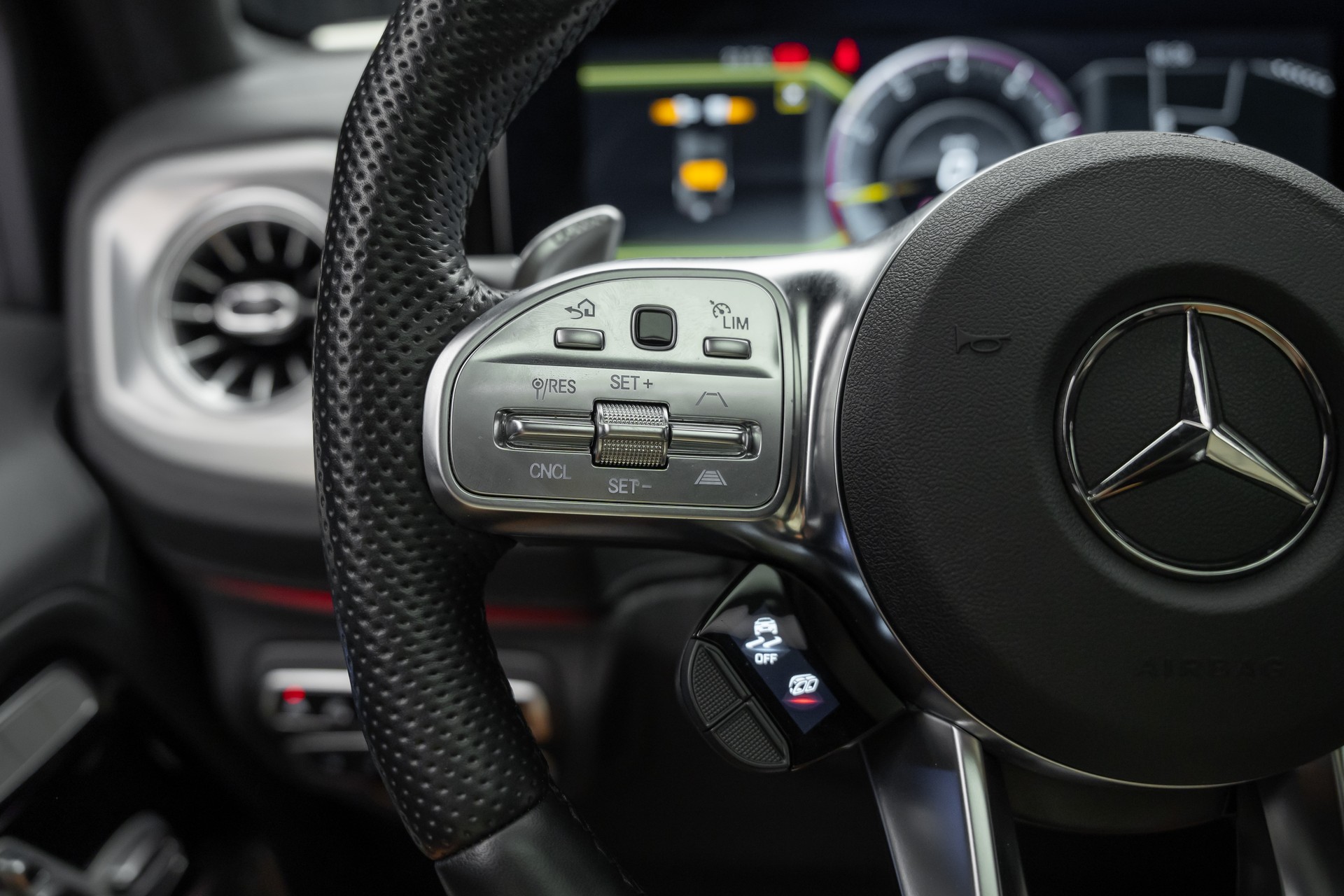 MERCEDES-BENZ G 63 AMG Speedshift Plus G-Tronic-image-21