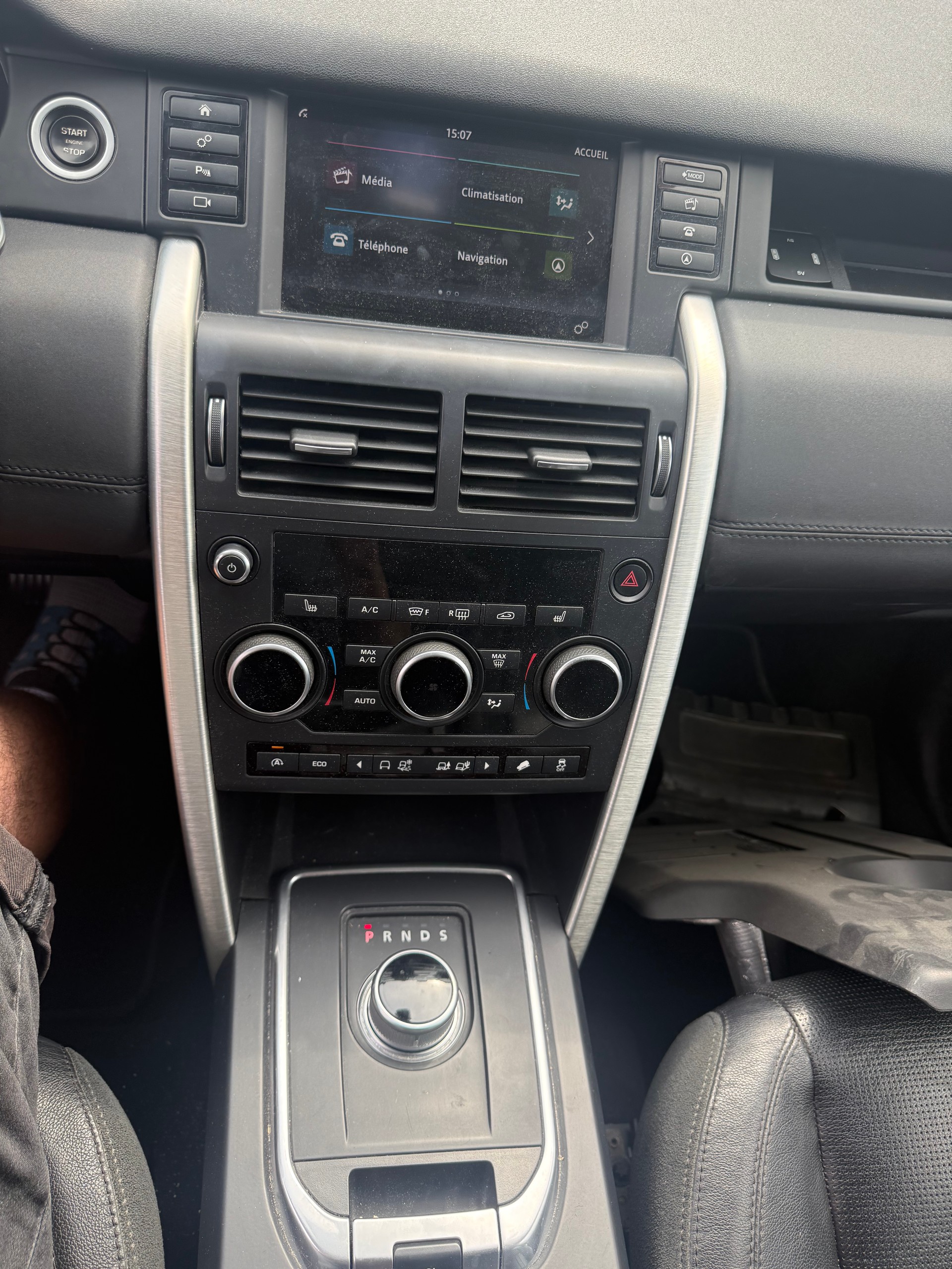 LAND ROVER Land-Rover Discovery, 7, place-image-9