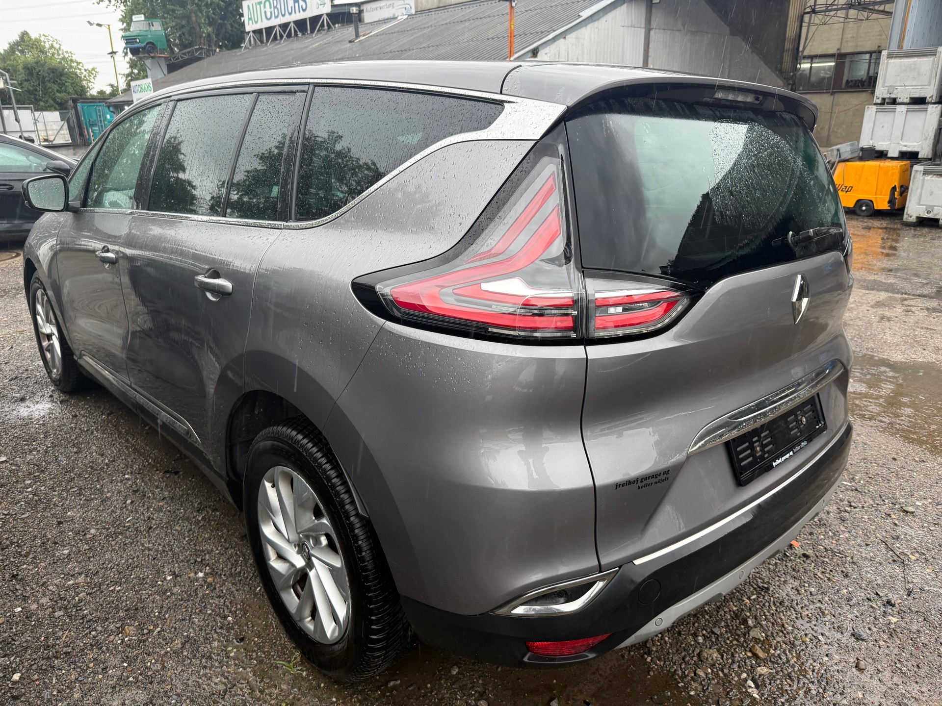 RENAULT Espace 1.6 dCi Intens EDC-image-4