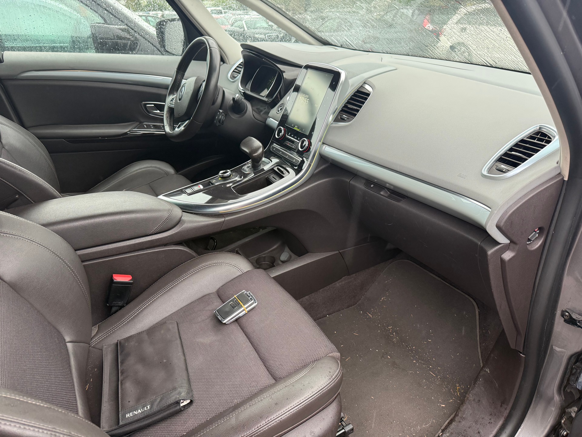 RENAULT Espace 1.6 dCi Intens EDC-image-7