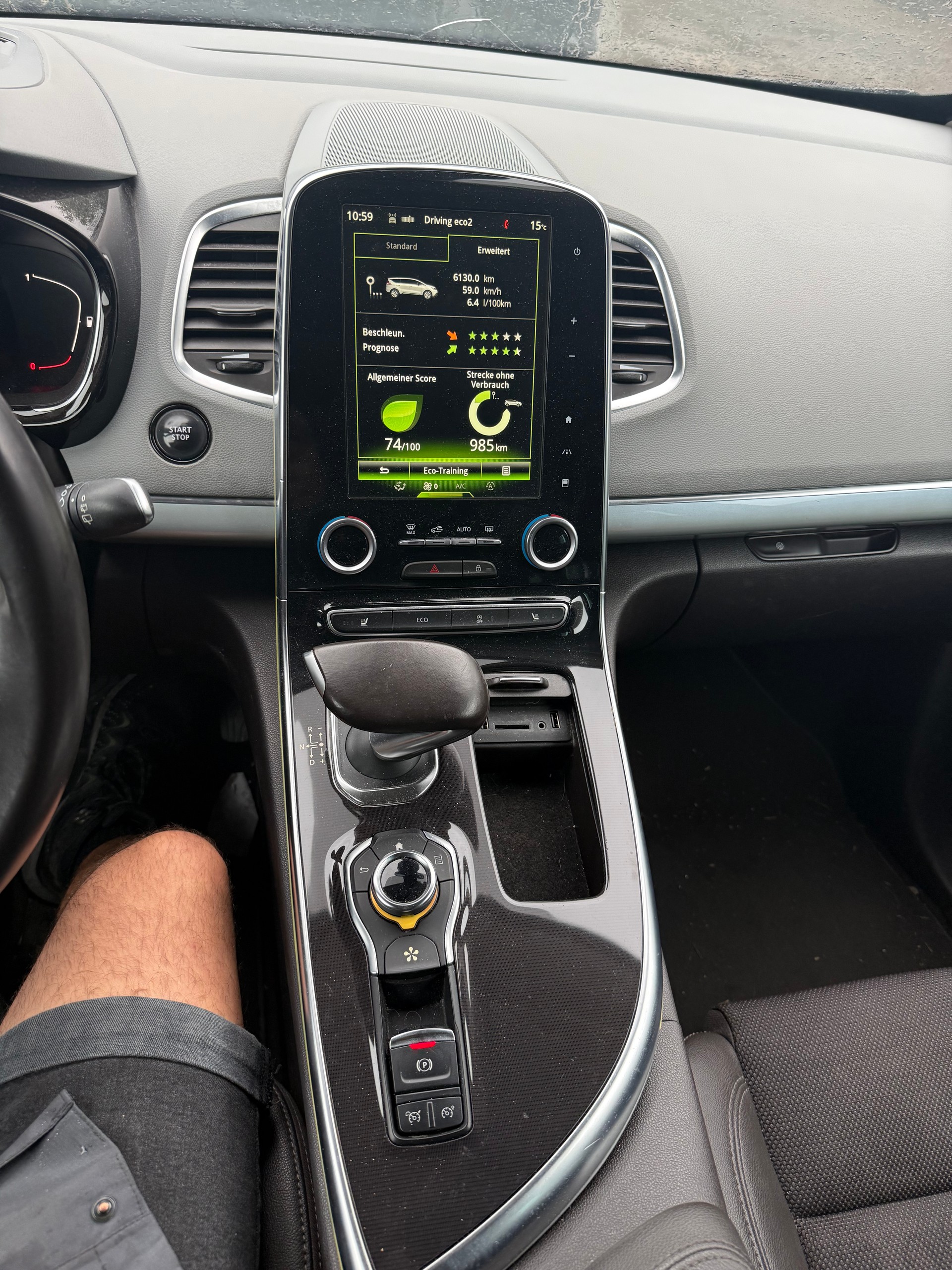 RENAULT Espace 1.6 dCi Intens EDC-image-13