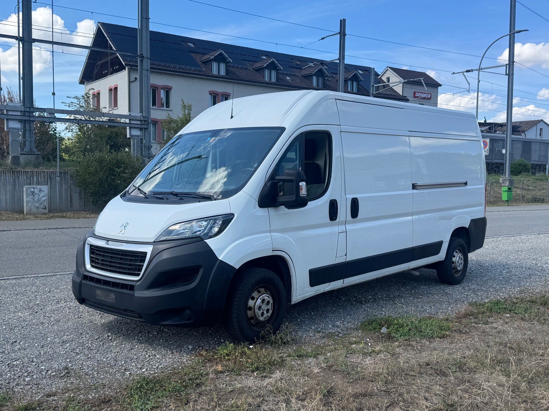 PEUGEOT Boxer 2.2 HDI 335 Pro L3H2-image-2