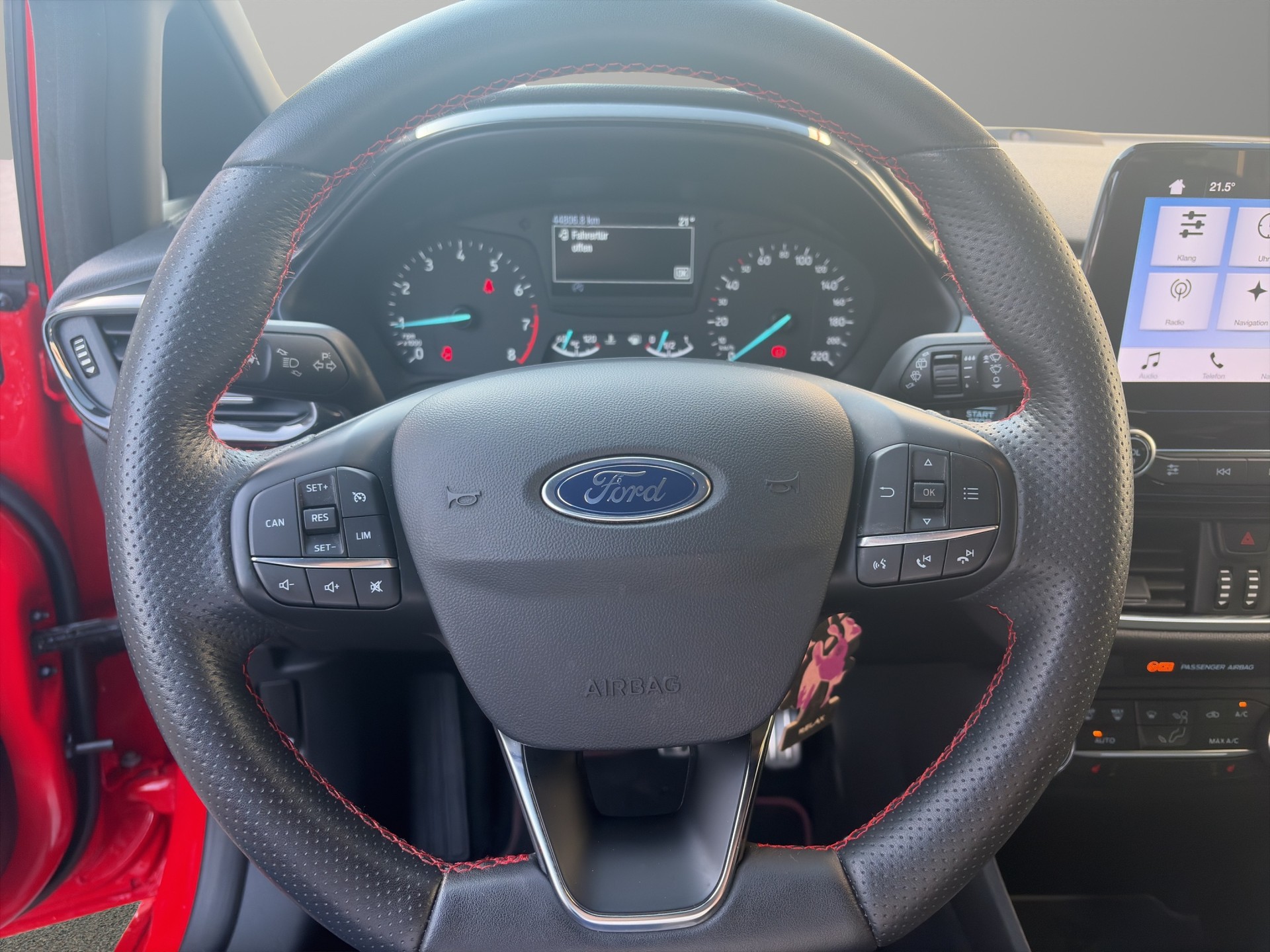 FORD Fiesta 1.0 EcoB 140 ST-Line-image-4